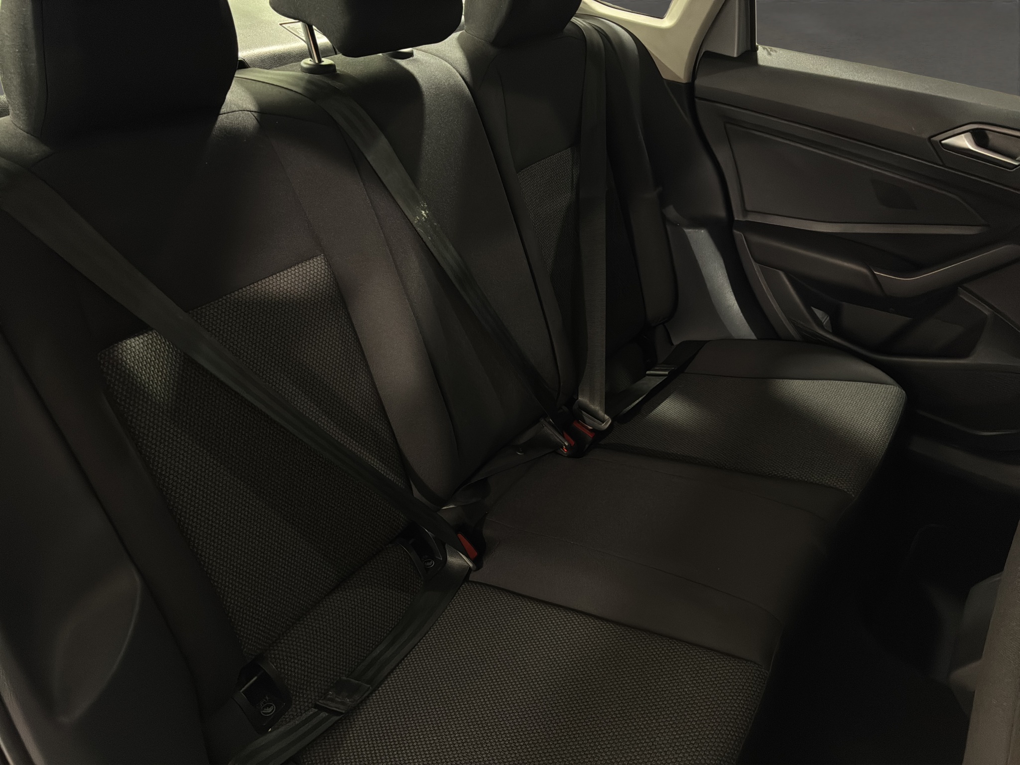 Volkswagen Jetta A7 4 pts. Confortline, 1.4T, TM6, RA-16 2019