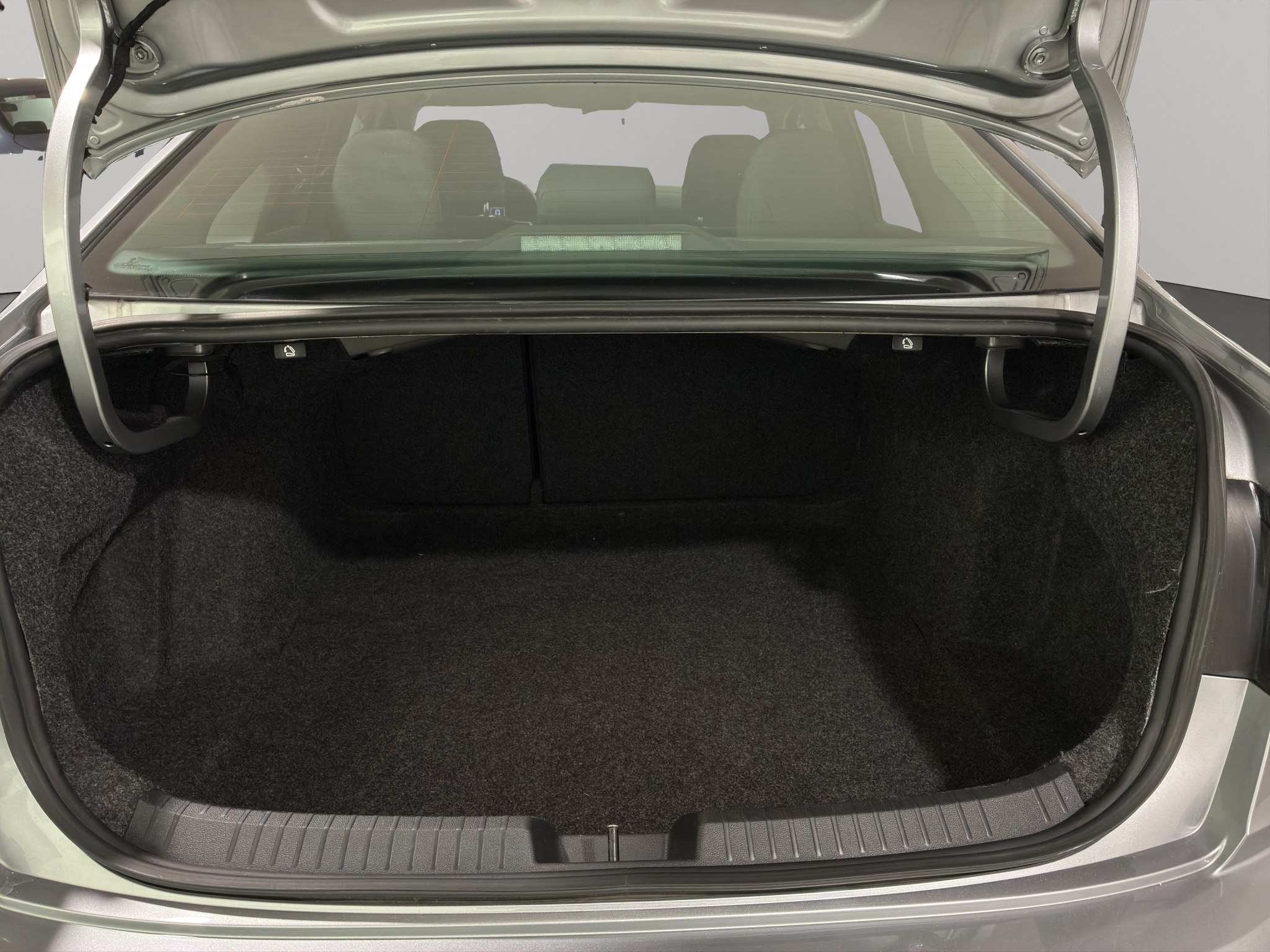 Volkswagen Jetta A7 4 pts. Confortline, 1.4T, TM6, RA-16 2019