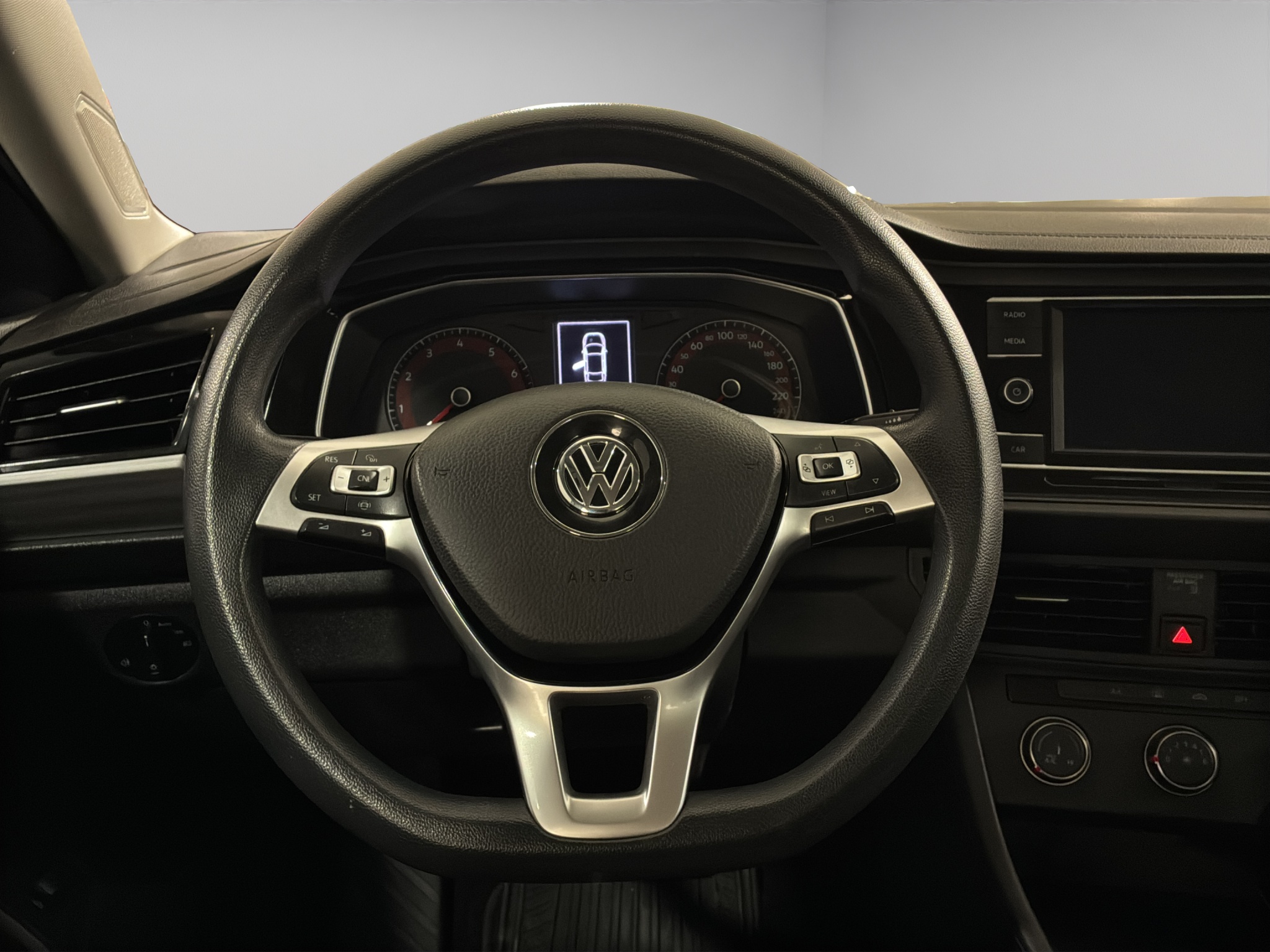 Volkswagen Jetta A7 4 pts. Confortline, 1.4T, TM6, RA-16 2019