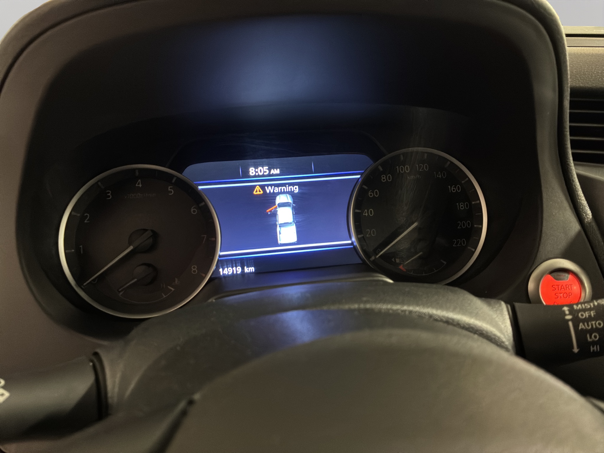 Nissan Comerciales Frontier y NP 300 Frontier Pick-Up 4 pts. Frontier Pro 4x, Doble Cab., L4, 2.5l, TA, a/ac., piel, RA-18, 4x4 2024