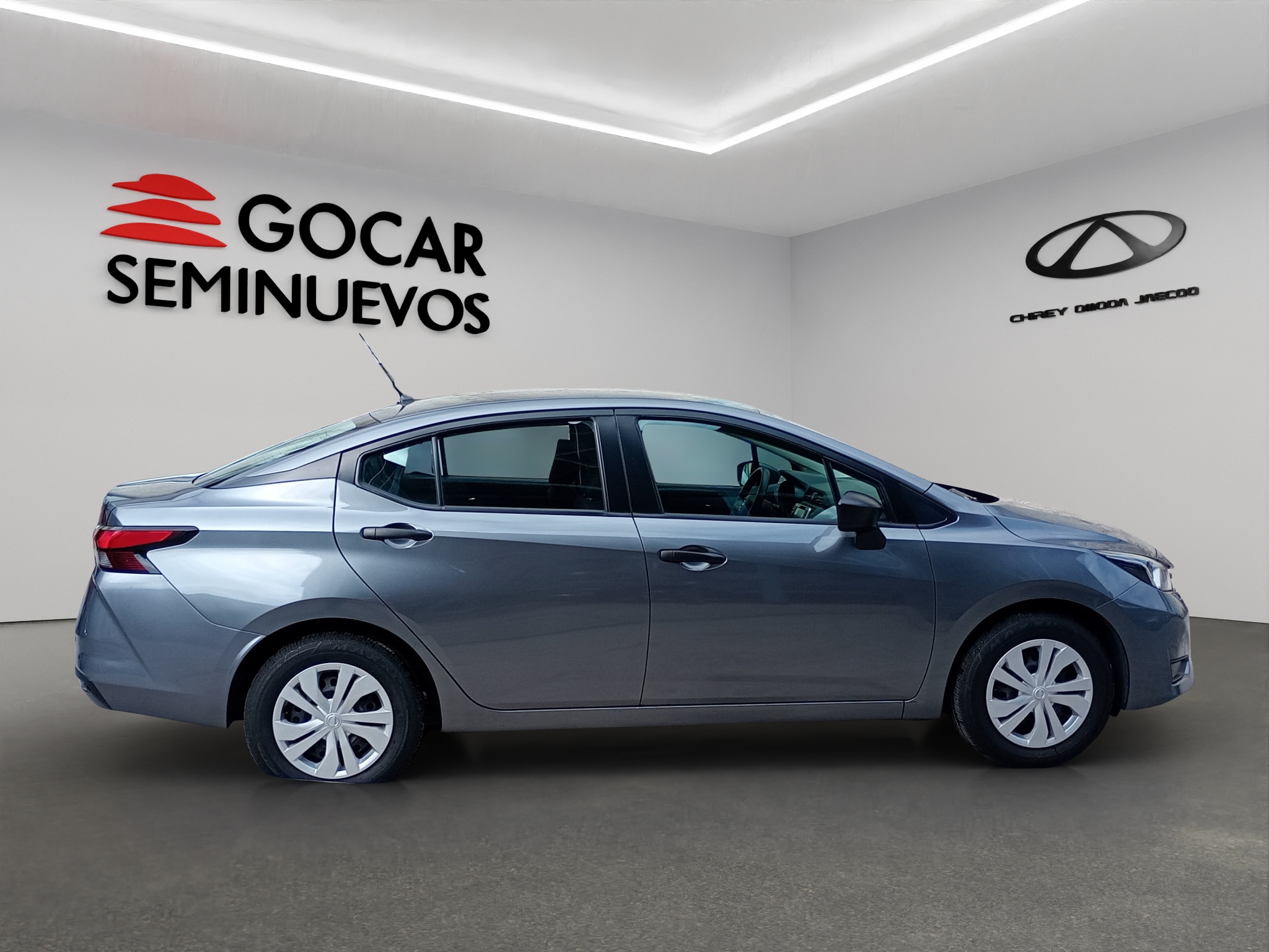 Nissan Versa SENSE TA 2024