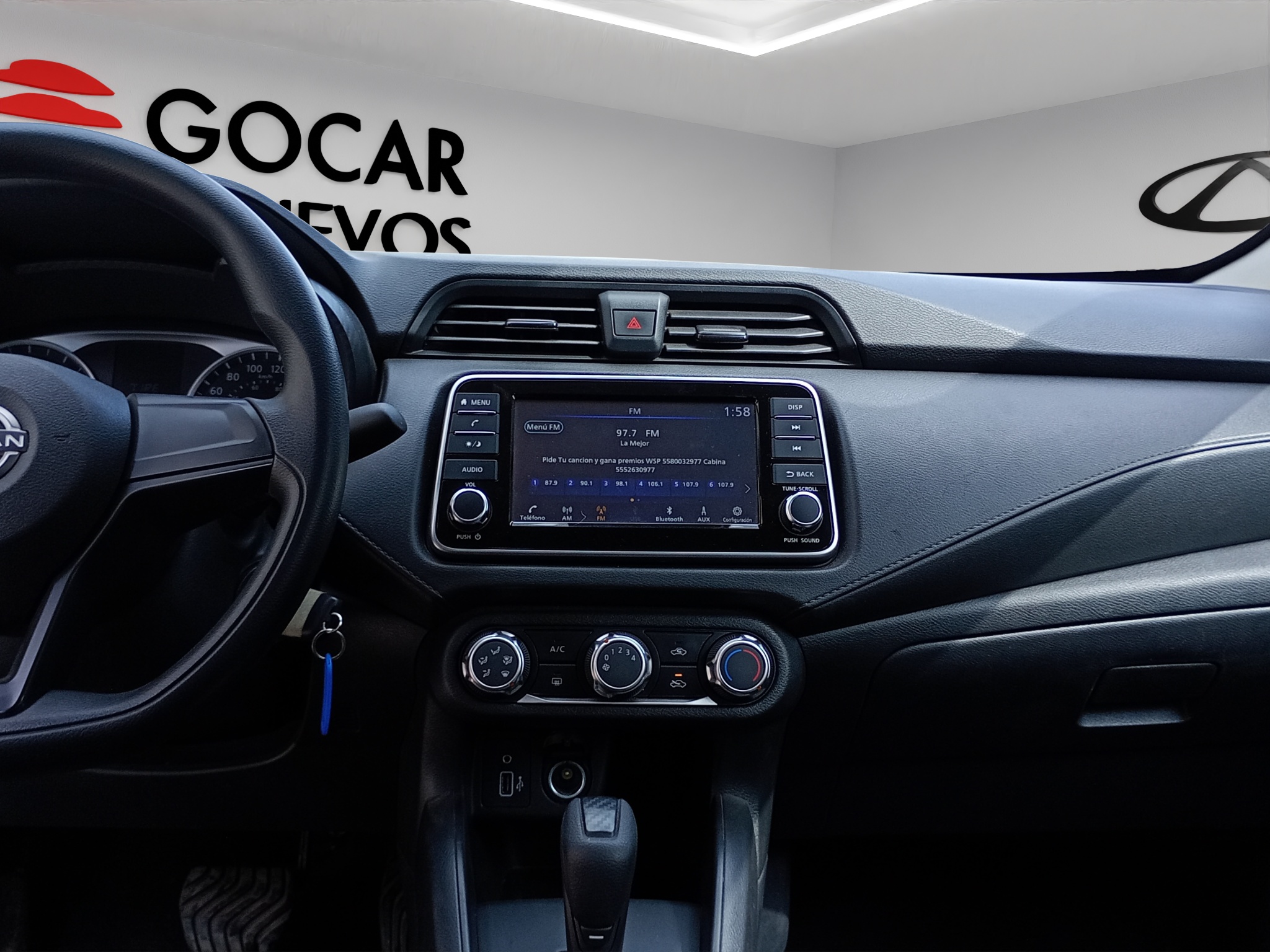 Nissan Versa SENSE TA 2024