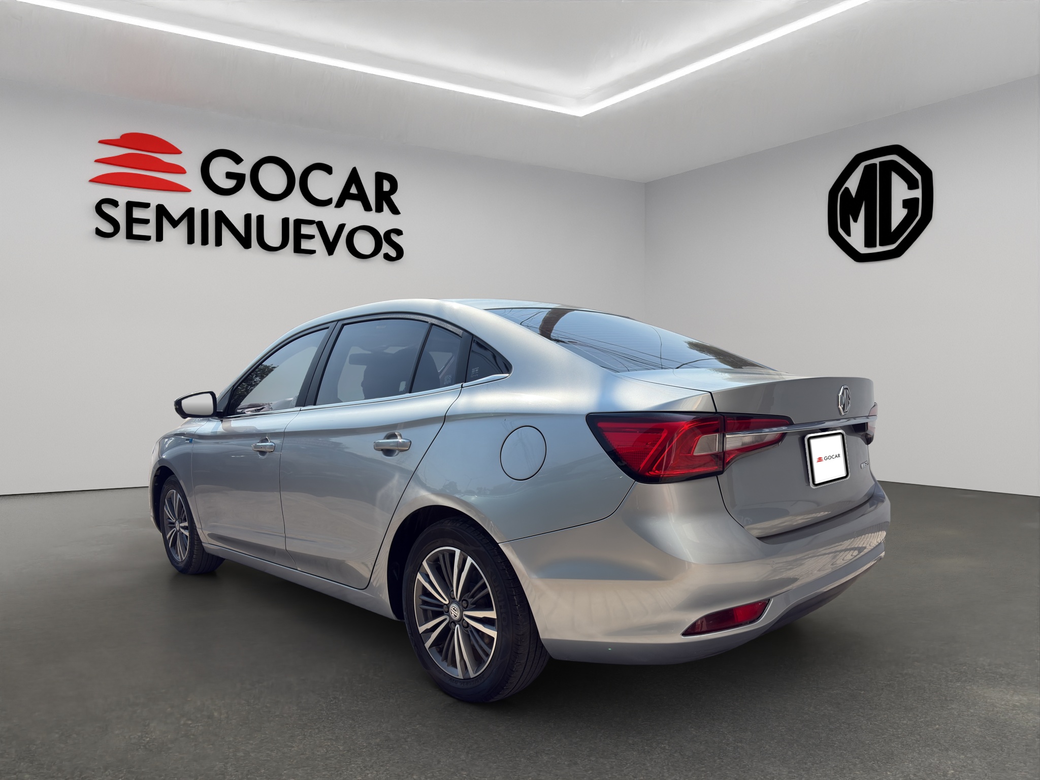 MG MG5 4 pts. Elegance, 1.5l, TM5, VE, piel, QC, RA-16 (línea anterior) 2024