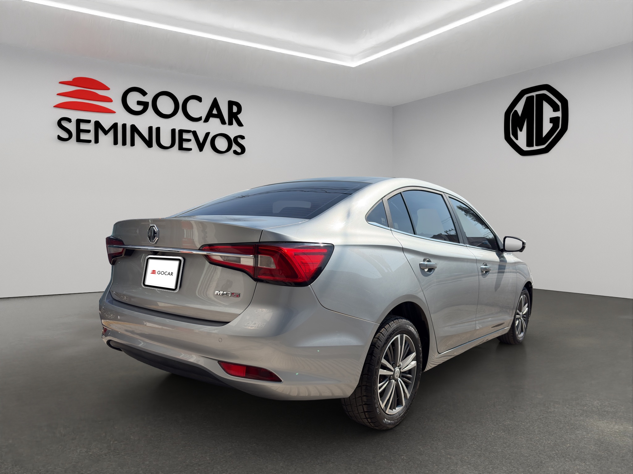 MG MG5 4 pts. Elegance, 1.5l, TM5, VE, piel, QC, RA-16 (línea anterior) 2024