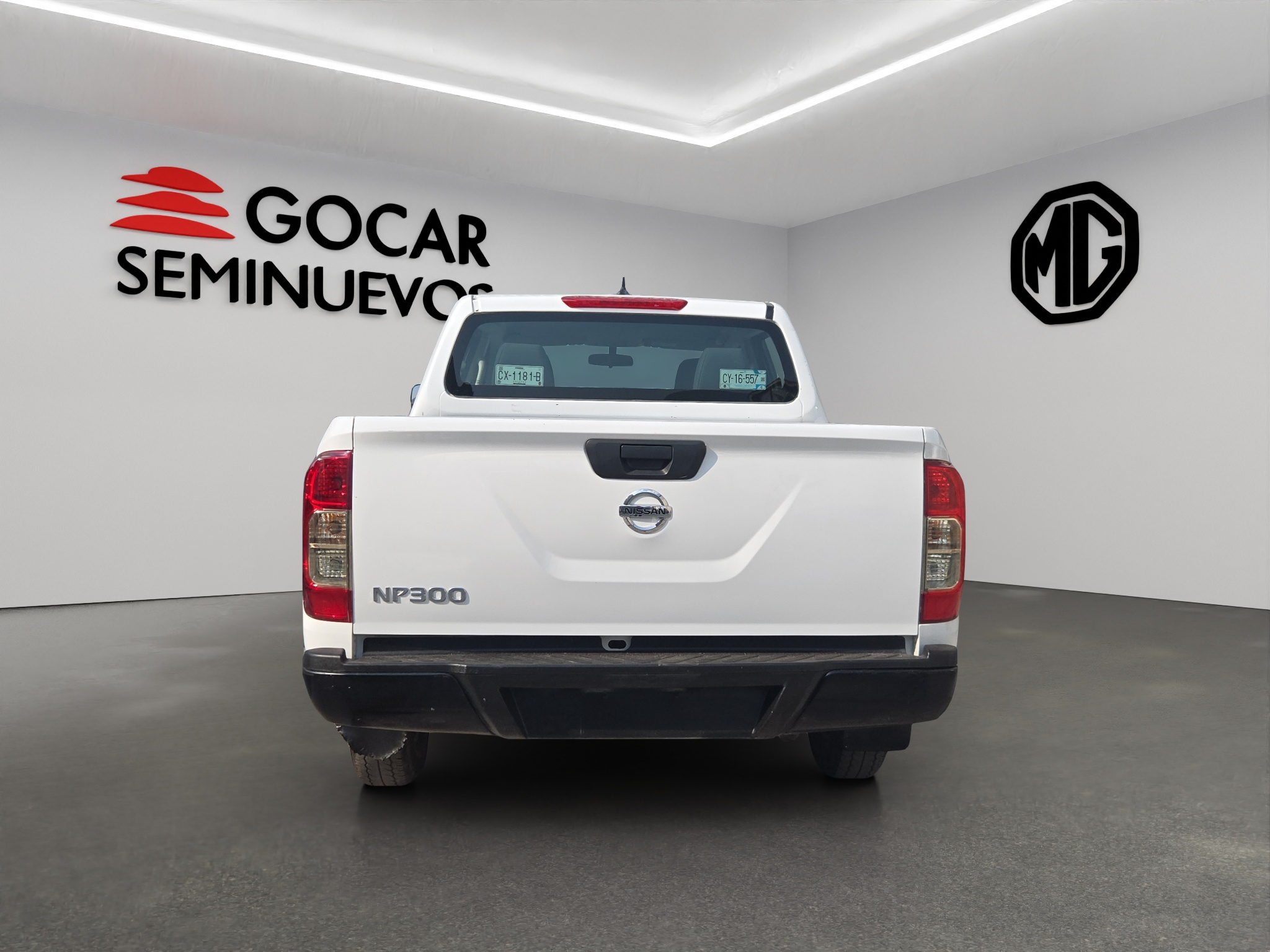 Nissan Comerciales NP300 4 pts. S, Pick-Up, Doble Cab., TM6, a/ac. 2019