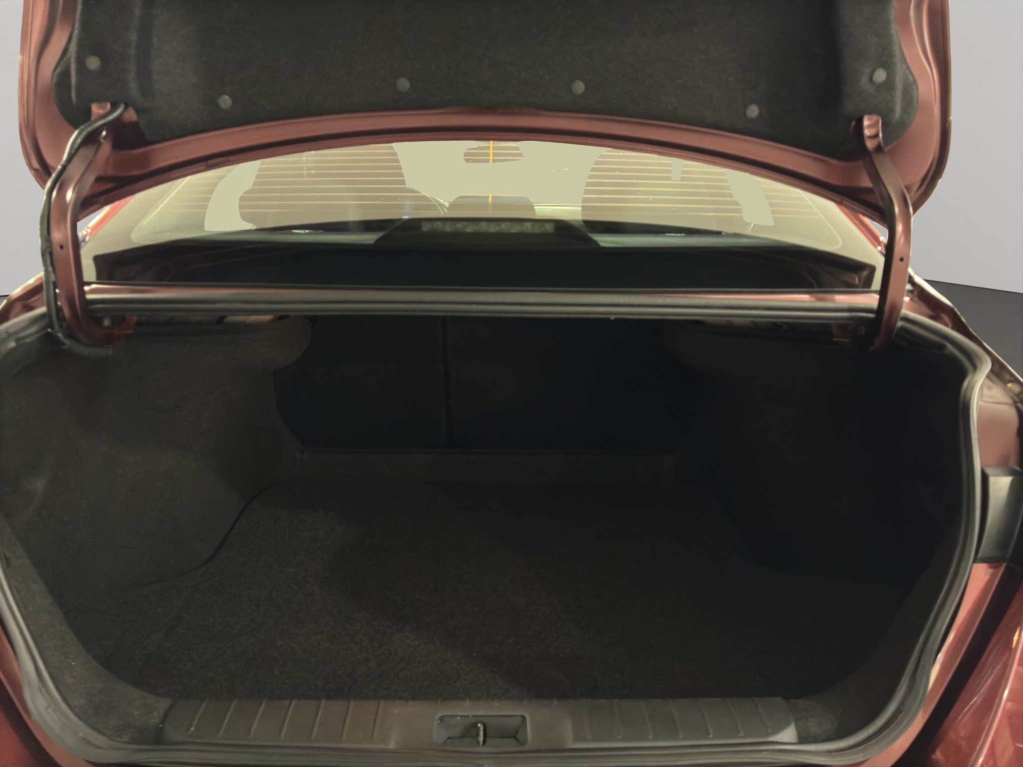 Nissan Sentra 4 pts. Sense, TM6, a/ac., RA-16 2024