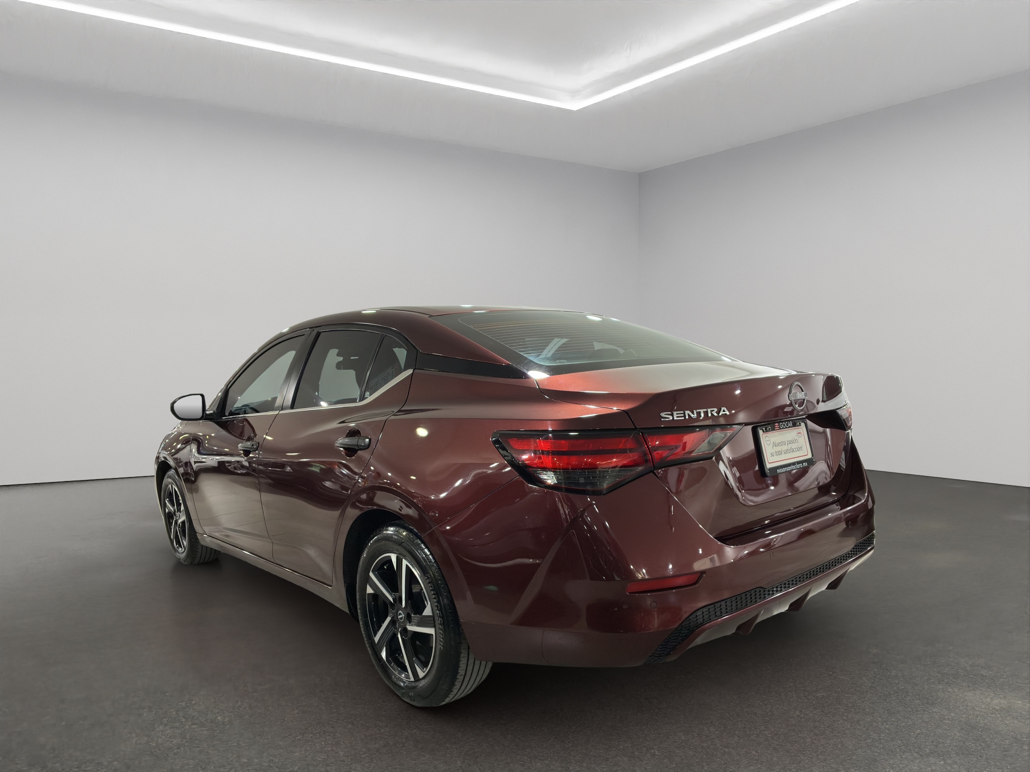 Nissan Sentra 4 pts. Sense, TM6, a/ac., RA-16 2024