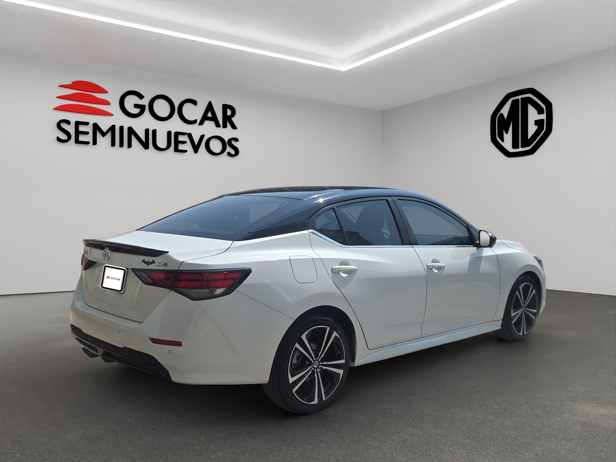 Nissan Sentra 4 pts. SR Platinum, TA, a/ac. Aut., piel, QC, s. Bose, f. led, RA-18 2023