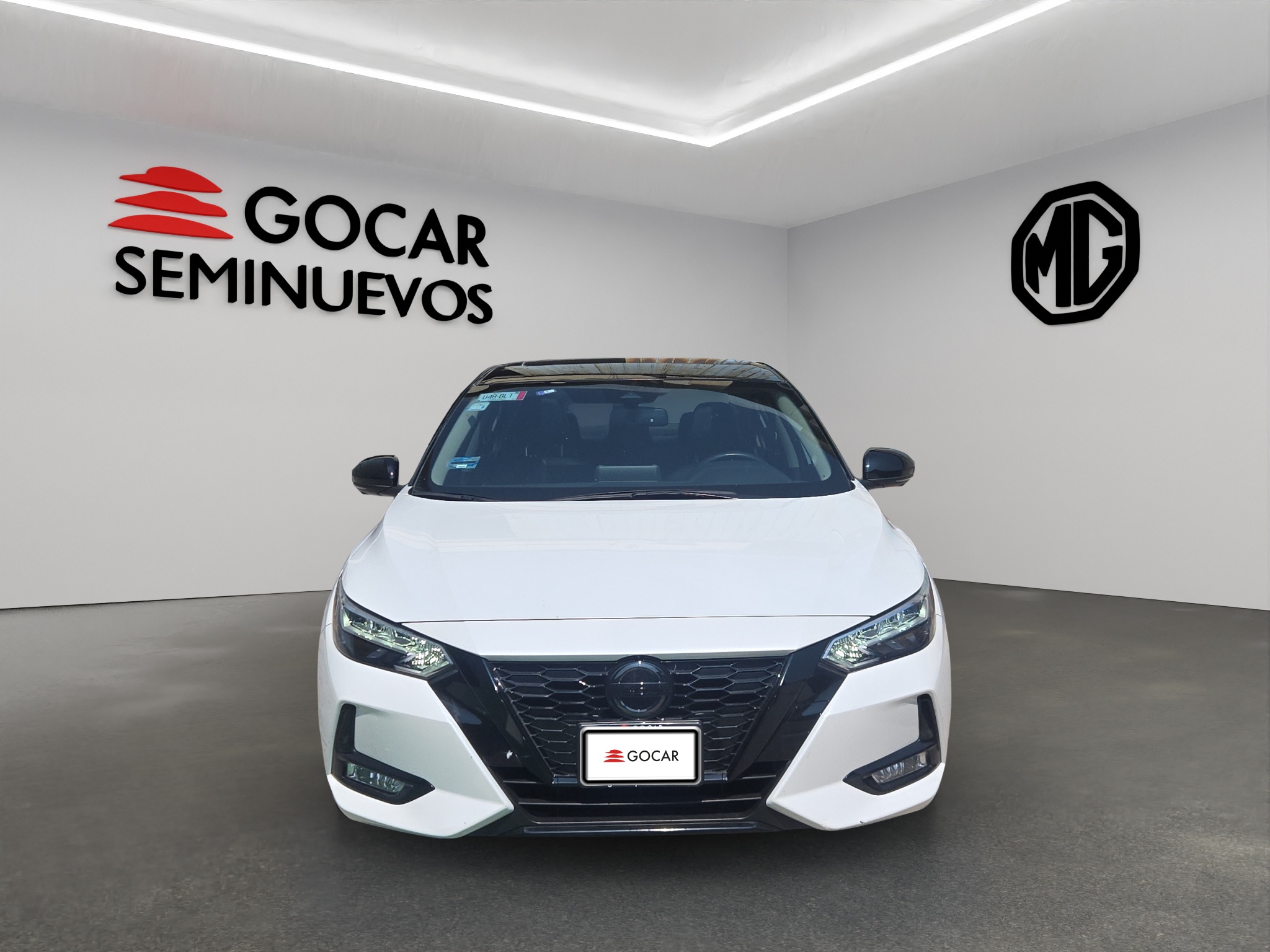 Nissan Sentra 4 pts. SR Platinum, TA, a/ac. Aut., piel, QC, s. Bose, f. led, RA-18 2023