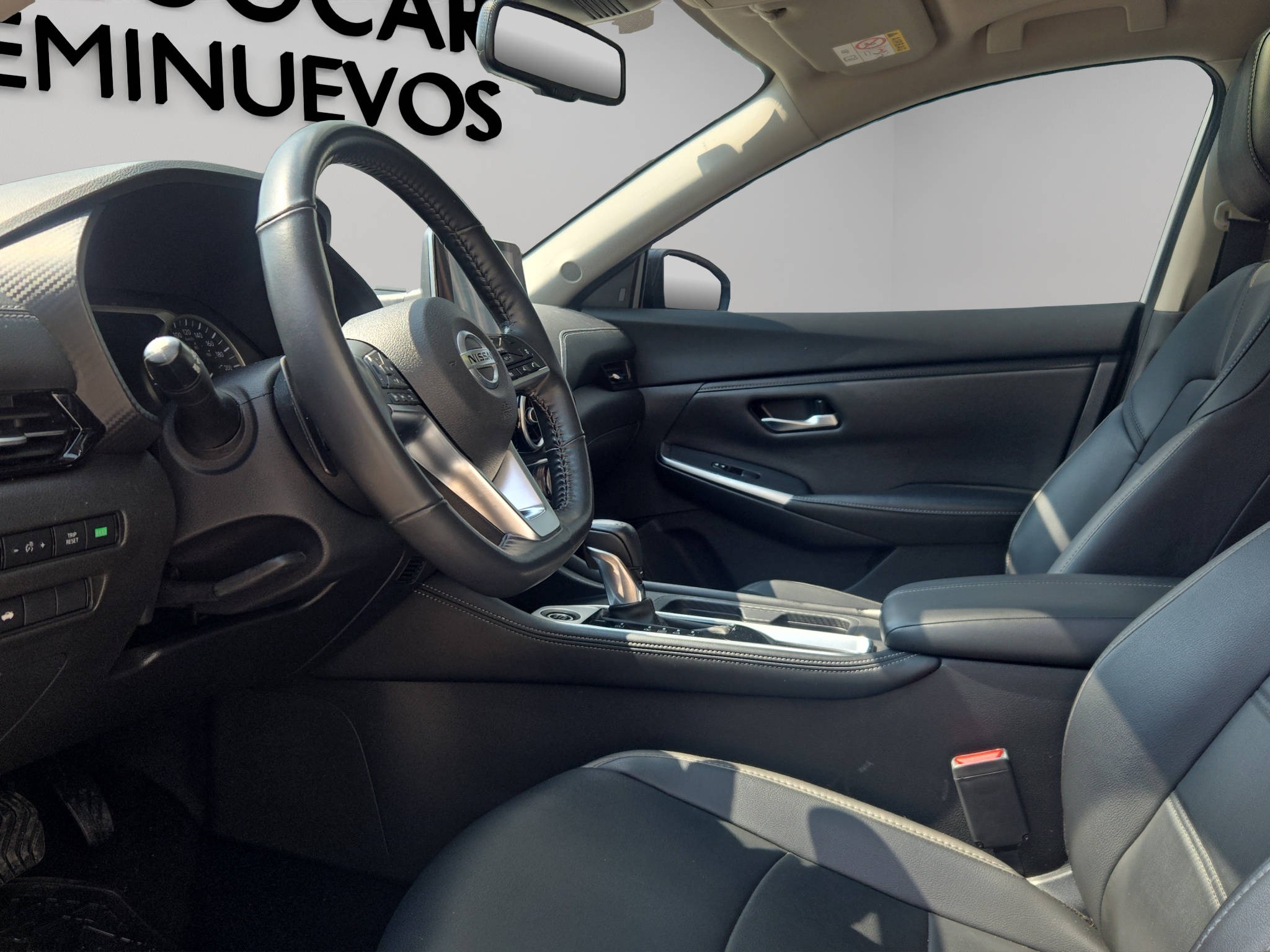 Nissan Sentra 4 pts. SR Platinum, TA, a/ac. Aut., piel, QC, s. Bose, f. led, RA-18 2023