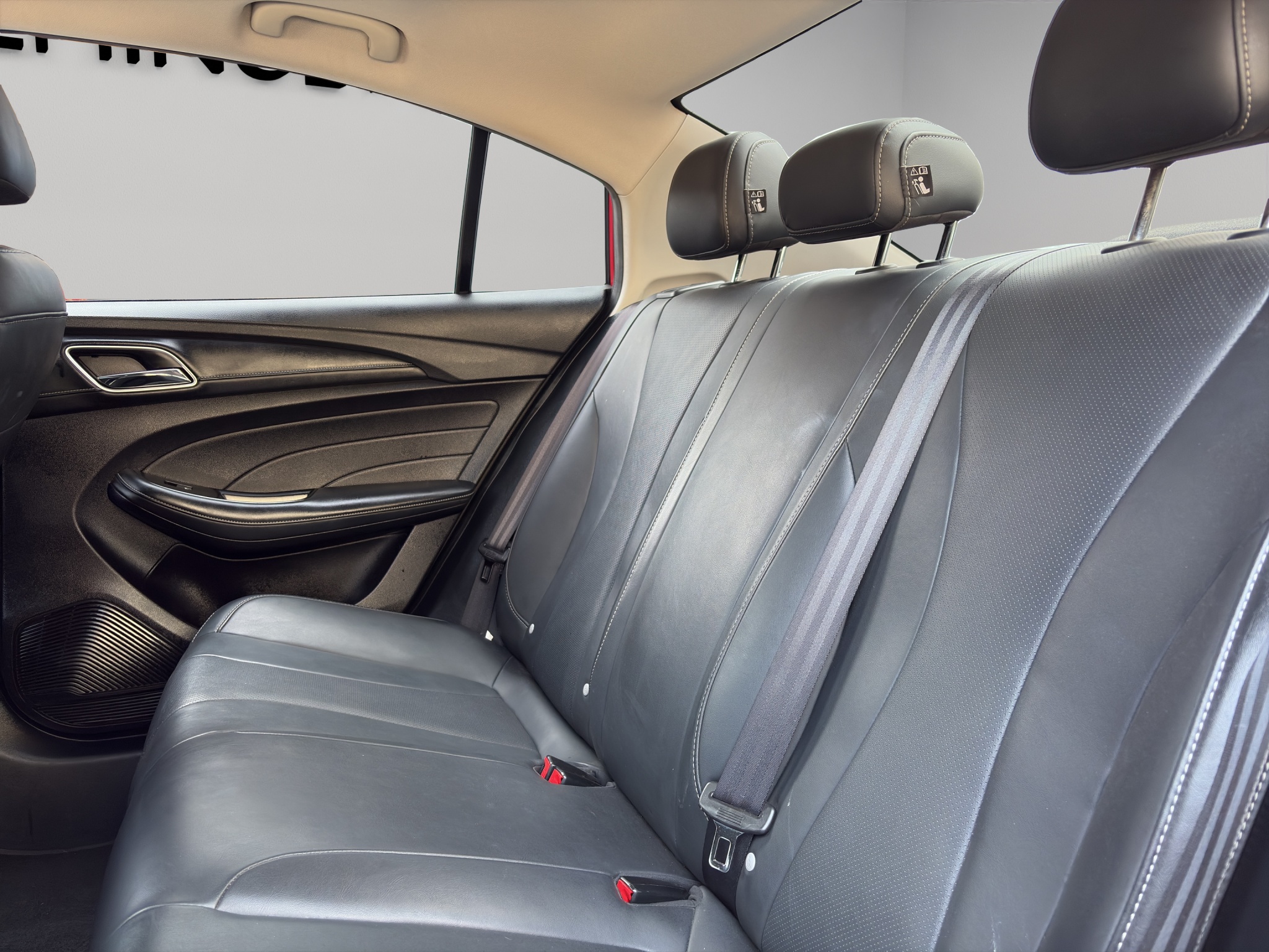 MG MG5 ELEGANCE TA 2022