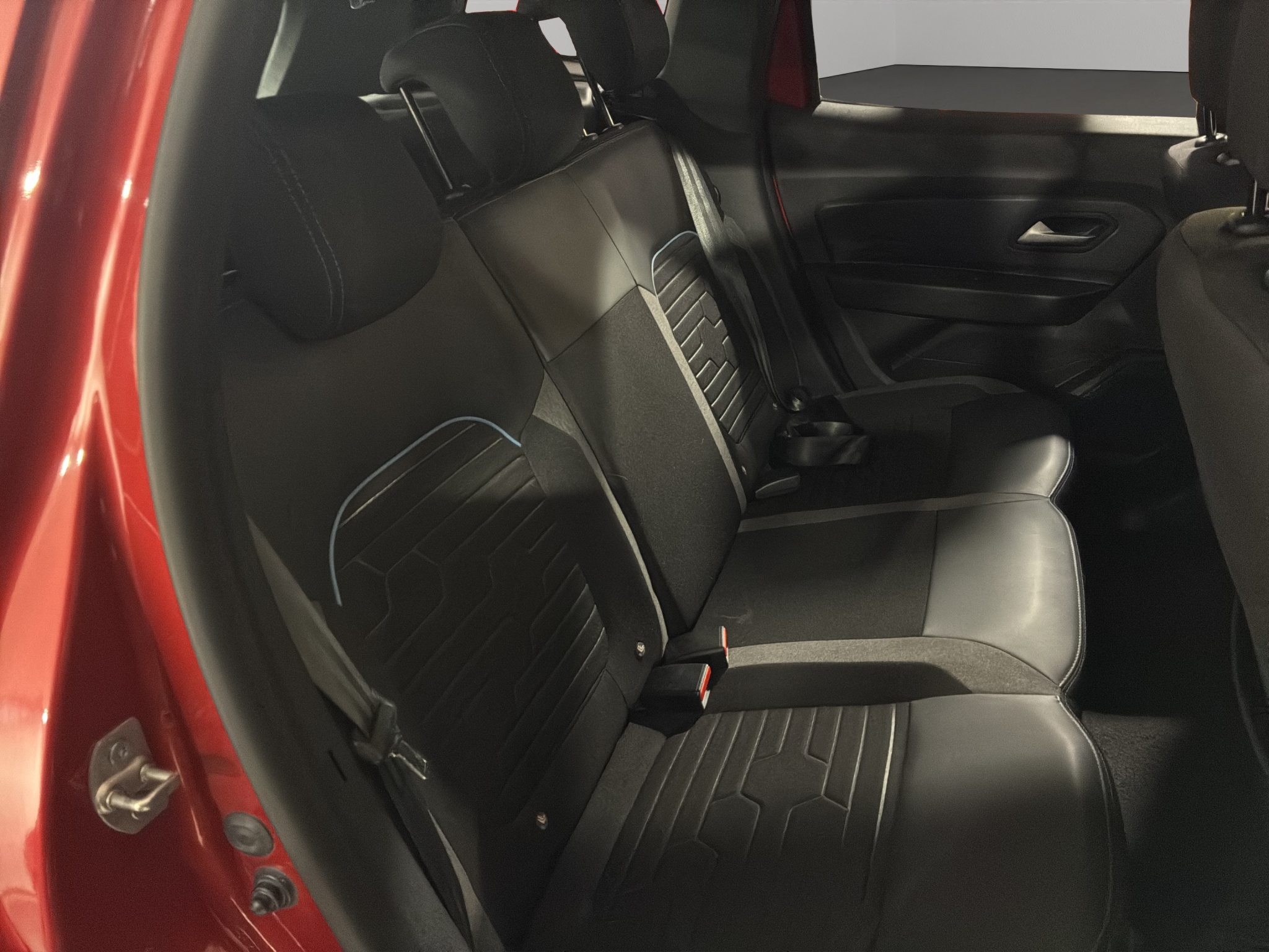 Renault Duster  5 pts. Iconic, 1.3T, TA, a/ac. Aut., VE, f. niebla, RA-17 2023