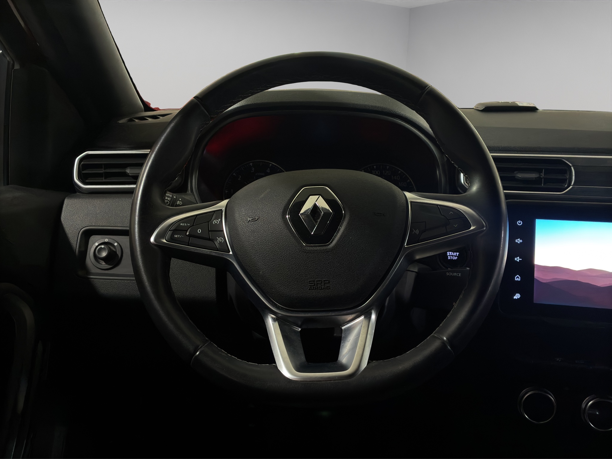 Renault Duster  5 pts. Iconic, 1.3T, TA, a/ac. Aut., VE, f. niebla, RA-17 2023