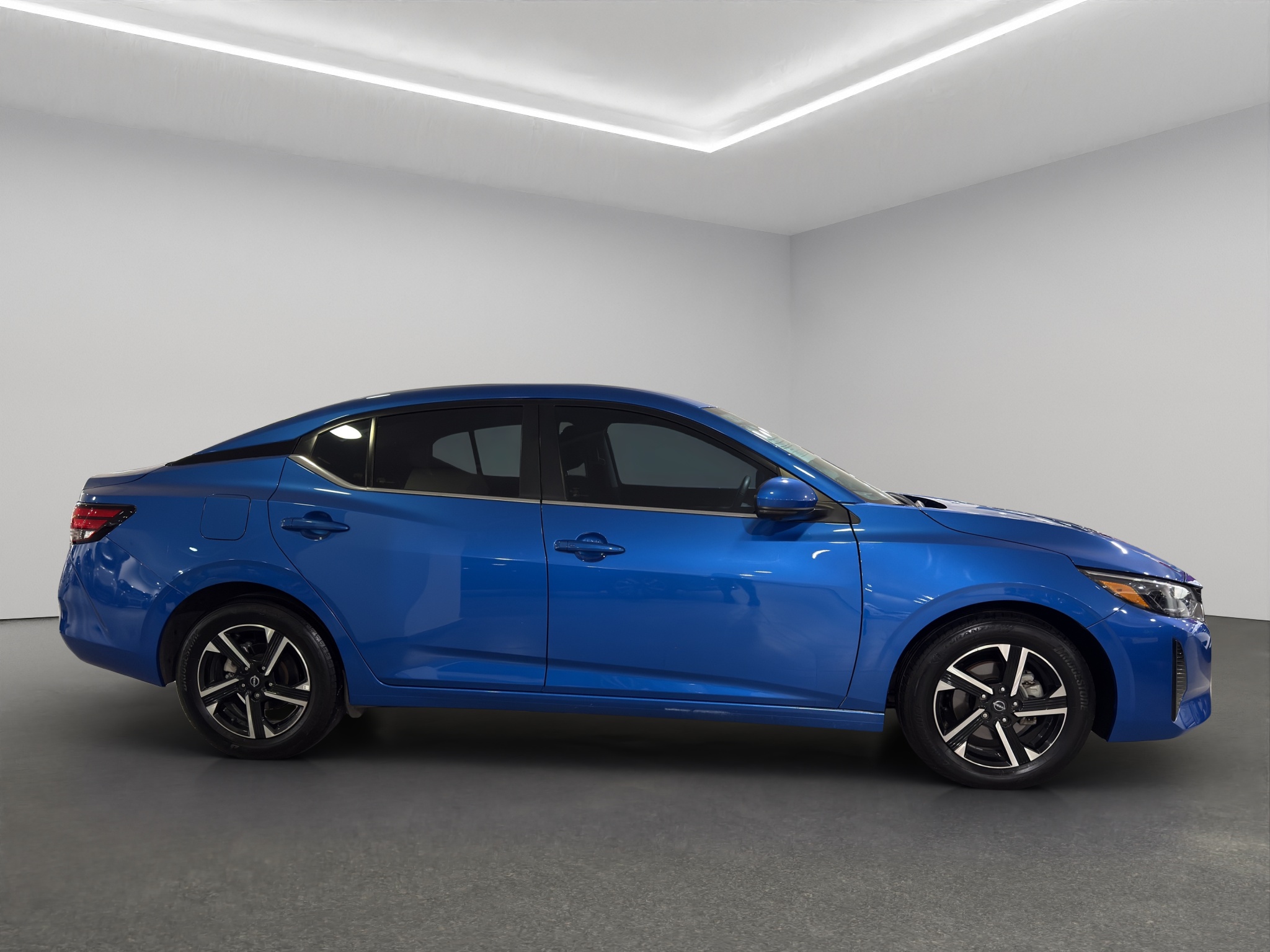 Nissan Sentra 4 pts. Advance, TM6, a/ac., f. niebla, RA-16 2024