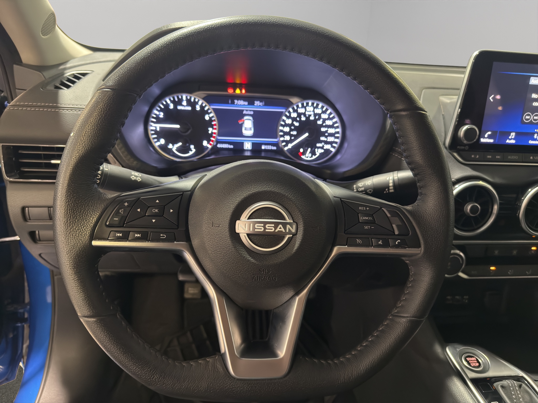 Nissan Sentra 4 pts. Advance, TM6, a/ac., f. niebla, RA-16 2024