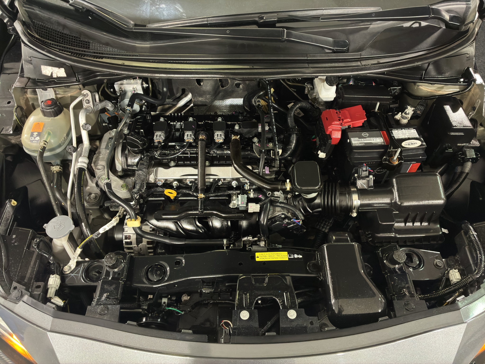 Nissan Versa 4 pts. Advance, TM5, a/ac., f. niebla, RA-16 2024