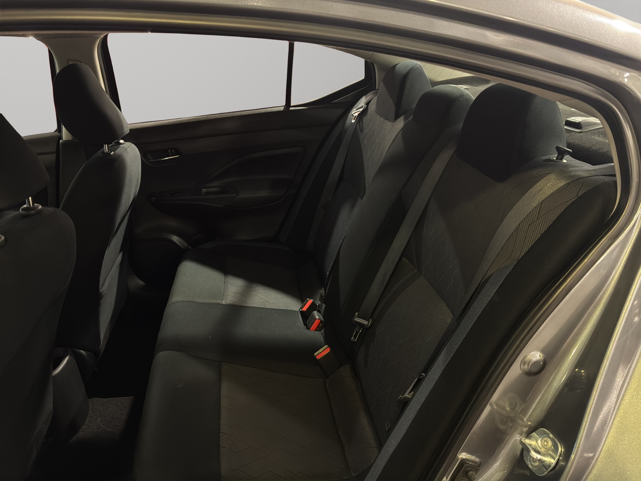 Nissan Versa 4 pts. Advance, TM5, a/ac., f. niebla, RA-16 2024