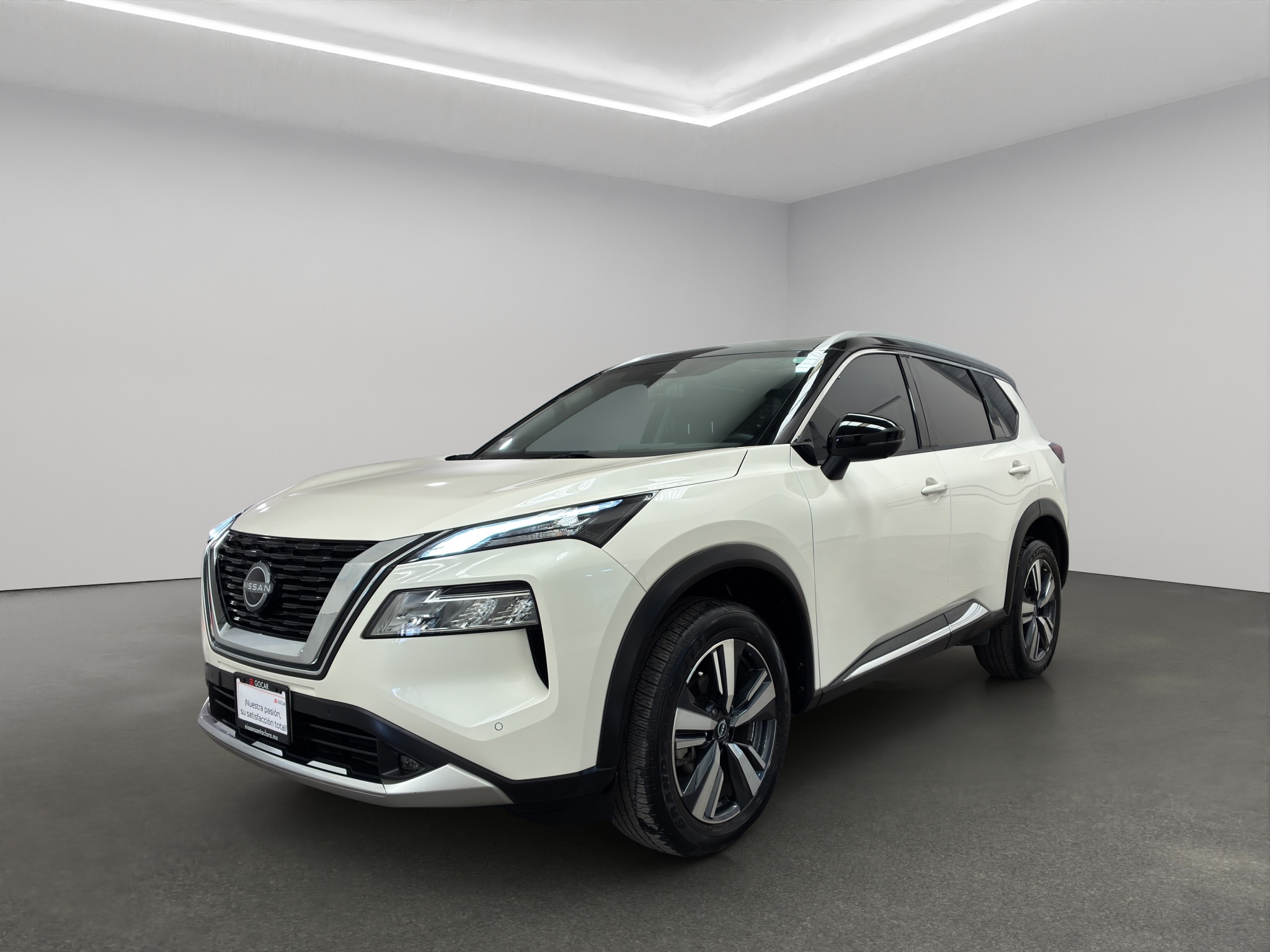 Nissan X-Trail  5 pts. Platinum Plus, TA, piel, QCP, GPS, ADAS, RA-19 2024