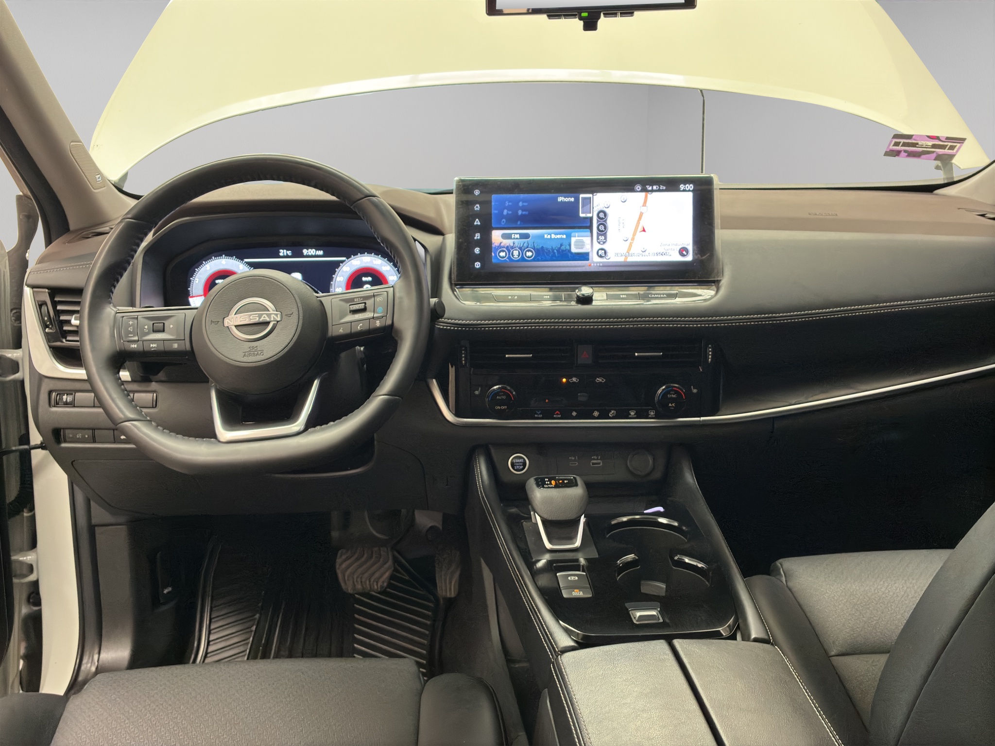Nissan X-Trail  5 pts. Platinum Plus, TA, piel, QCP, GPS, ADAS, RA-19 2024