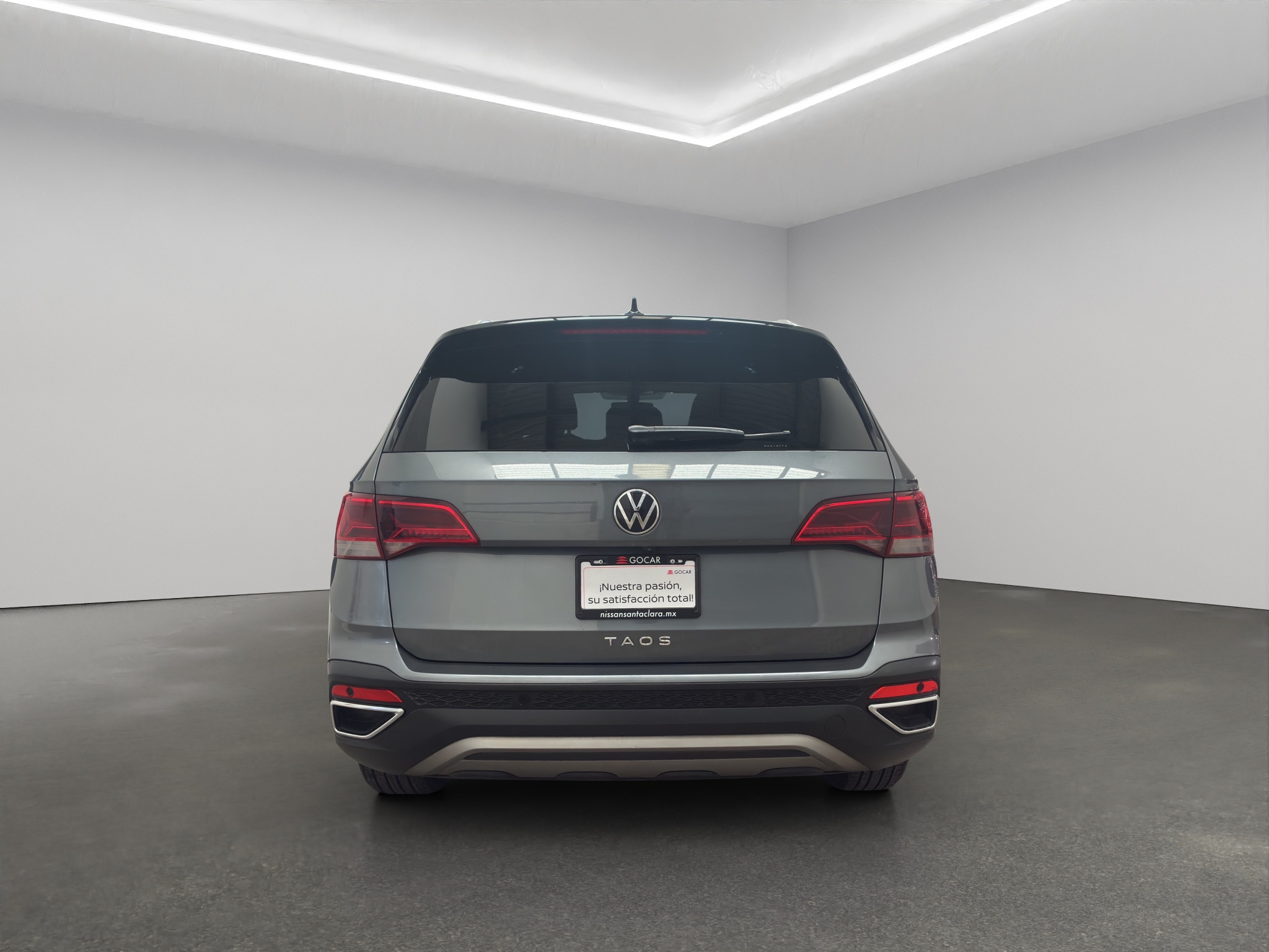 Volkswagen Taos VUD 5 pts. Highline, 150 HP, 1.4T, TA, piel, TP, f. led, RA-18 2023