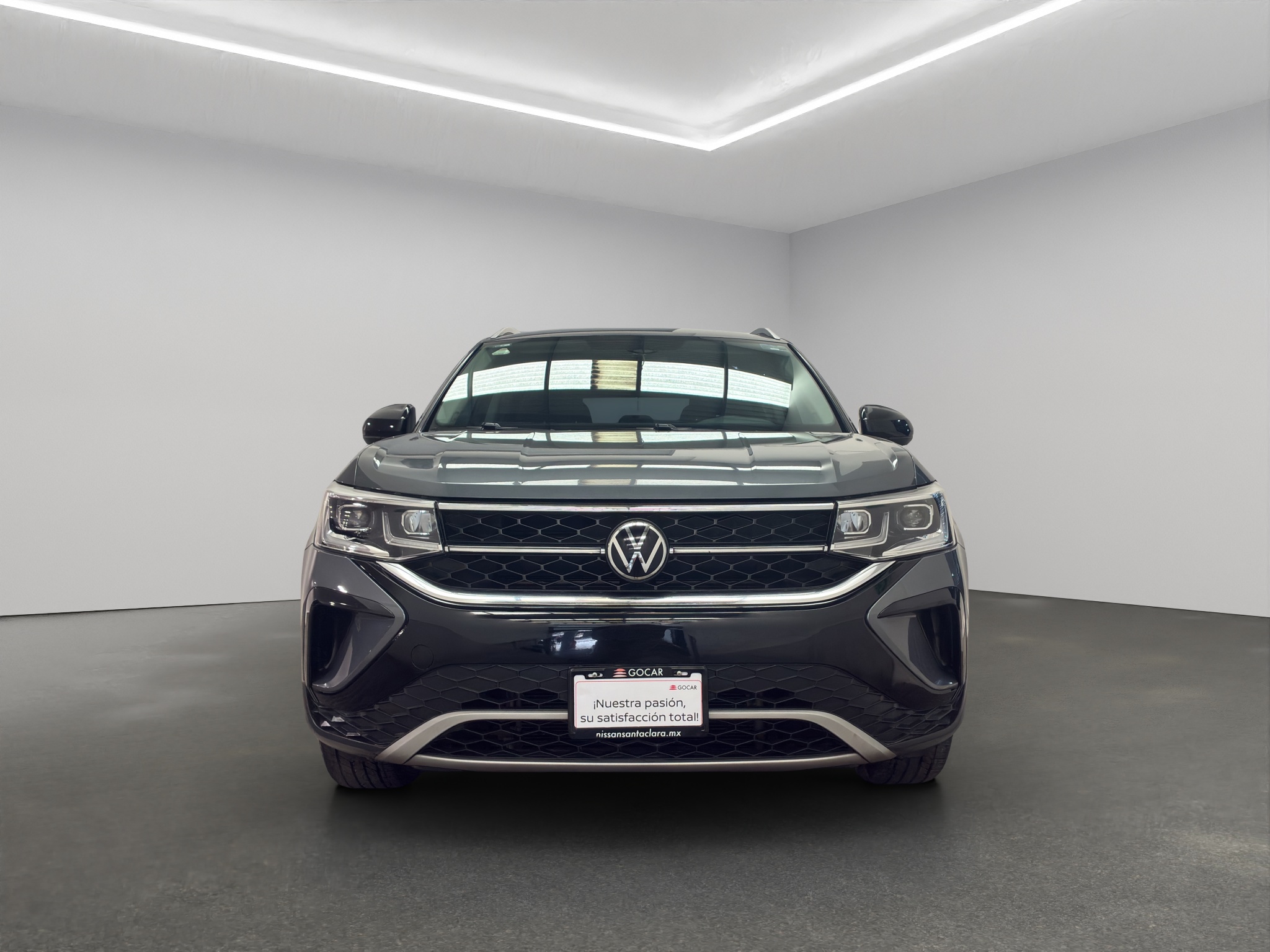 Volkswagen Taos VUD 5 pts. Highline, 150 HP, 1.4T, TA, piel, TP, f. led, RA-18 2023