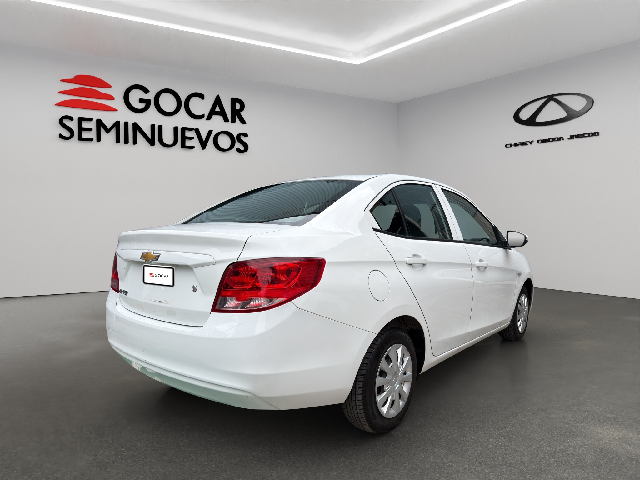 Chevrolet Aveo 4 pts. LS, TM5, a/ac., R-14 (línea anterior) 2023