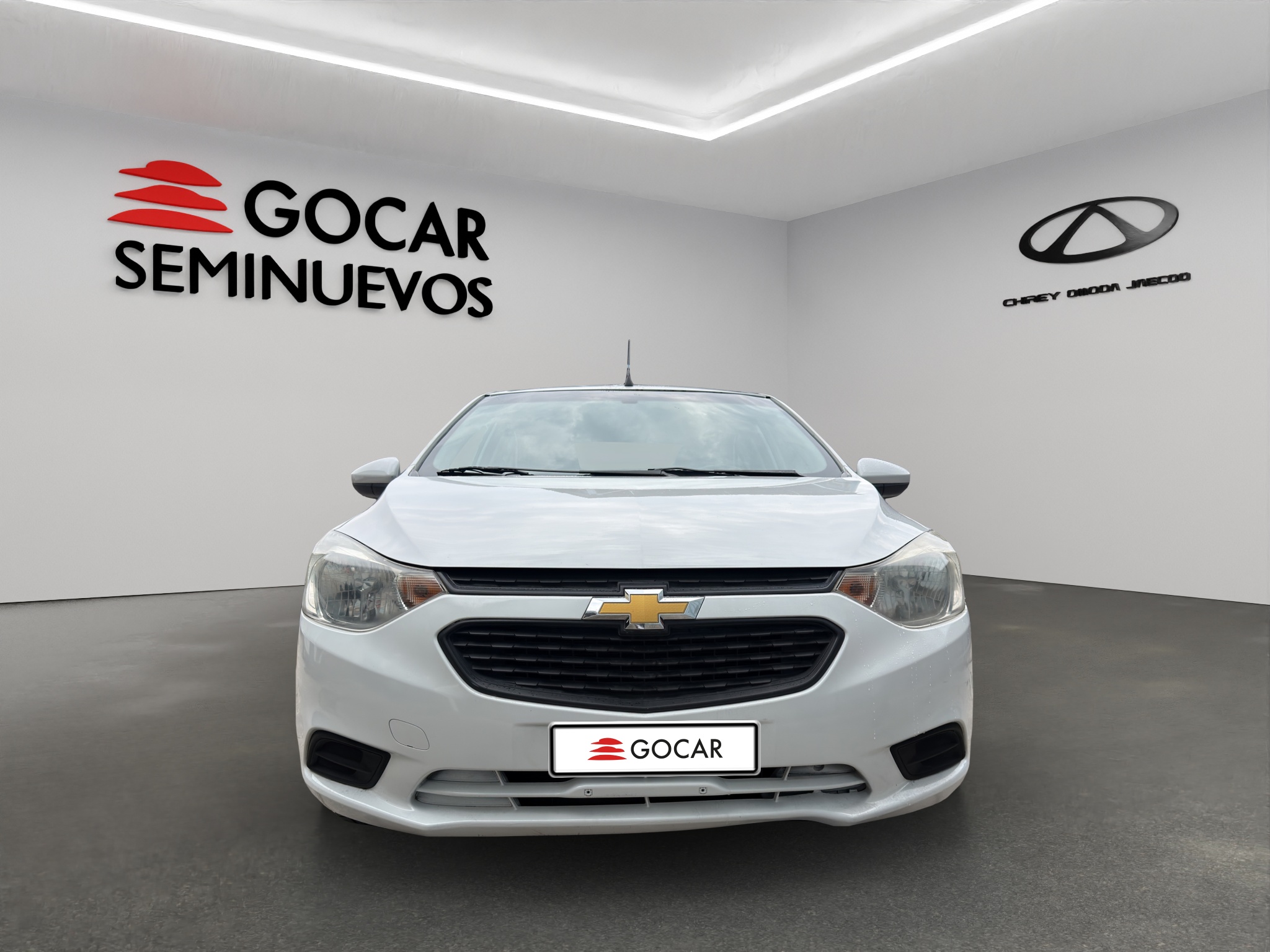 Chevrolet Aveo 4 pts. LS, TM5, a/ac., R-14 (línea anterior) 2023
