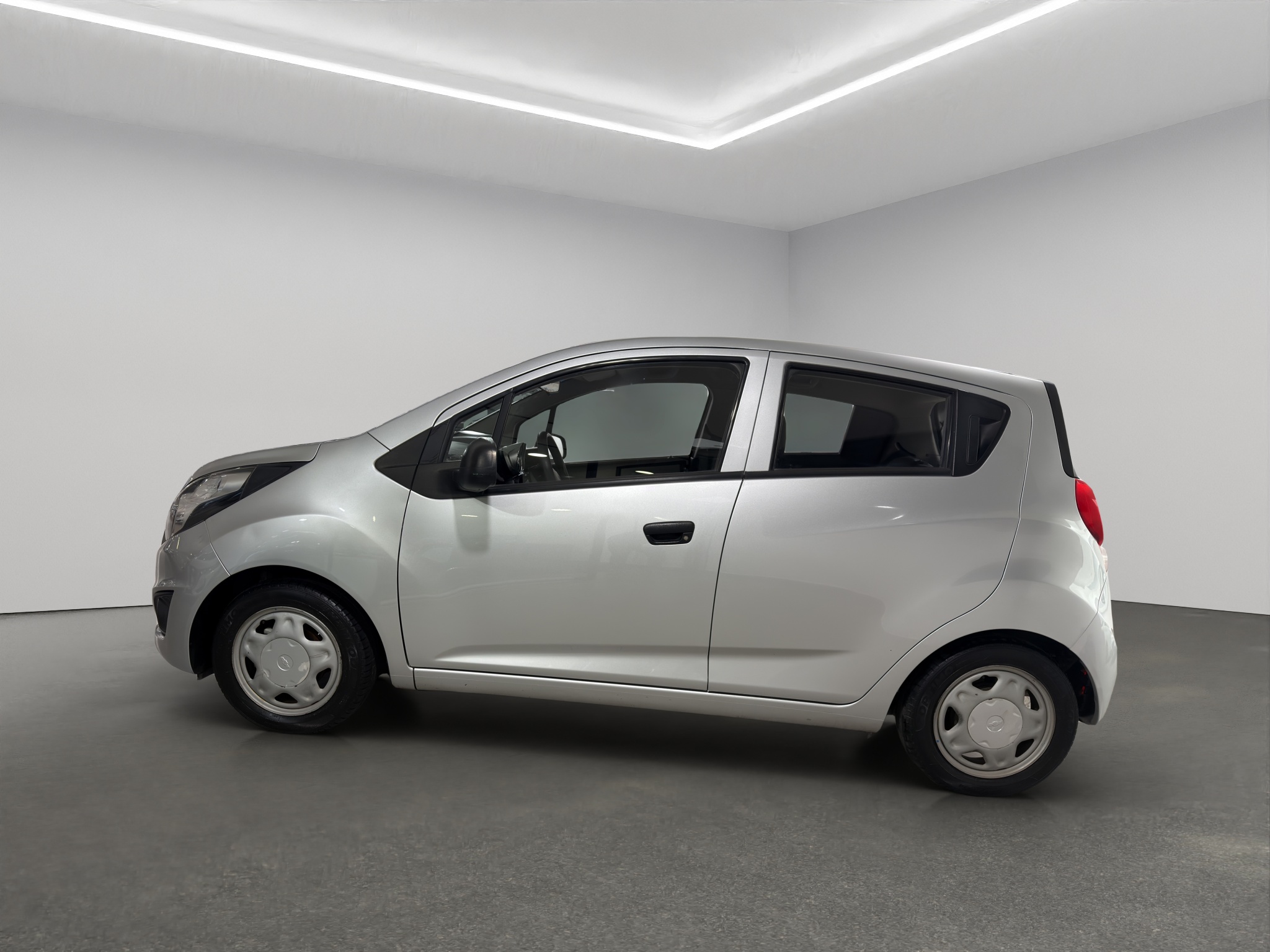 Chevrolet Spark 5 pts. HB LT Clasico, 1.2l, TM5, a/ac., R-14 2017