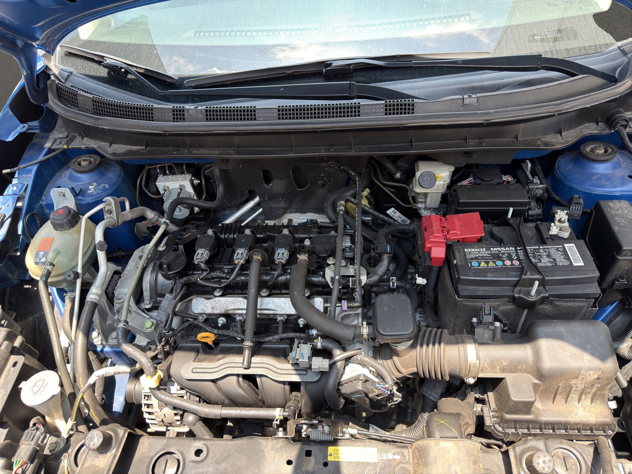 Nissan Kicks 5 pts. Exclusive, 1.6l, TA, a/ac. Aut., piel, GPS, RA-17 2023