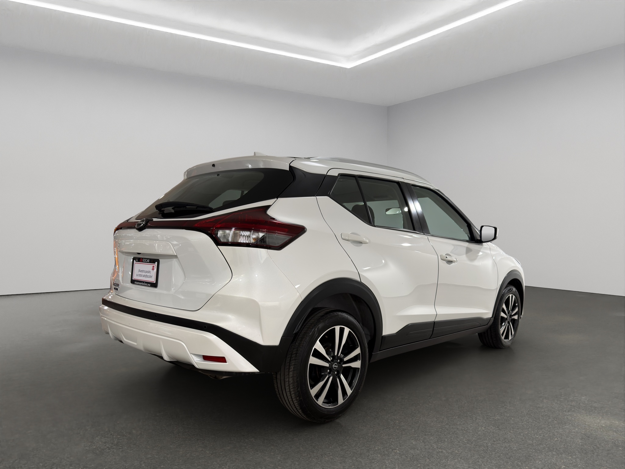 Nissan Kicks 5 pts. Advance, 1.6l, TM5, a/ac., VE, RA-16 (línea anterior) 2024