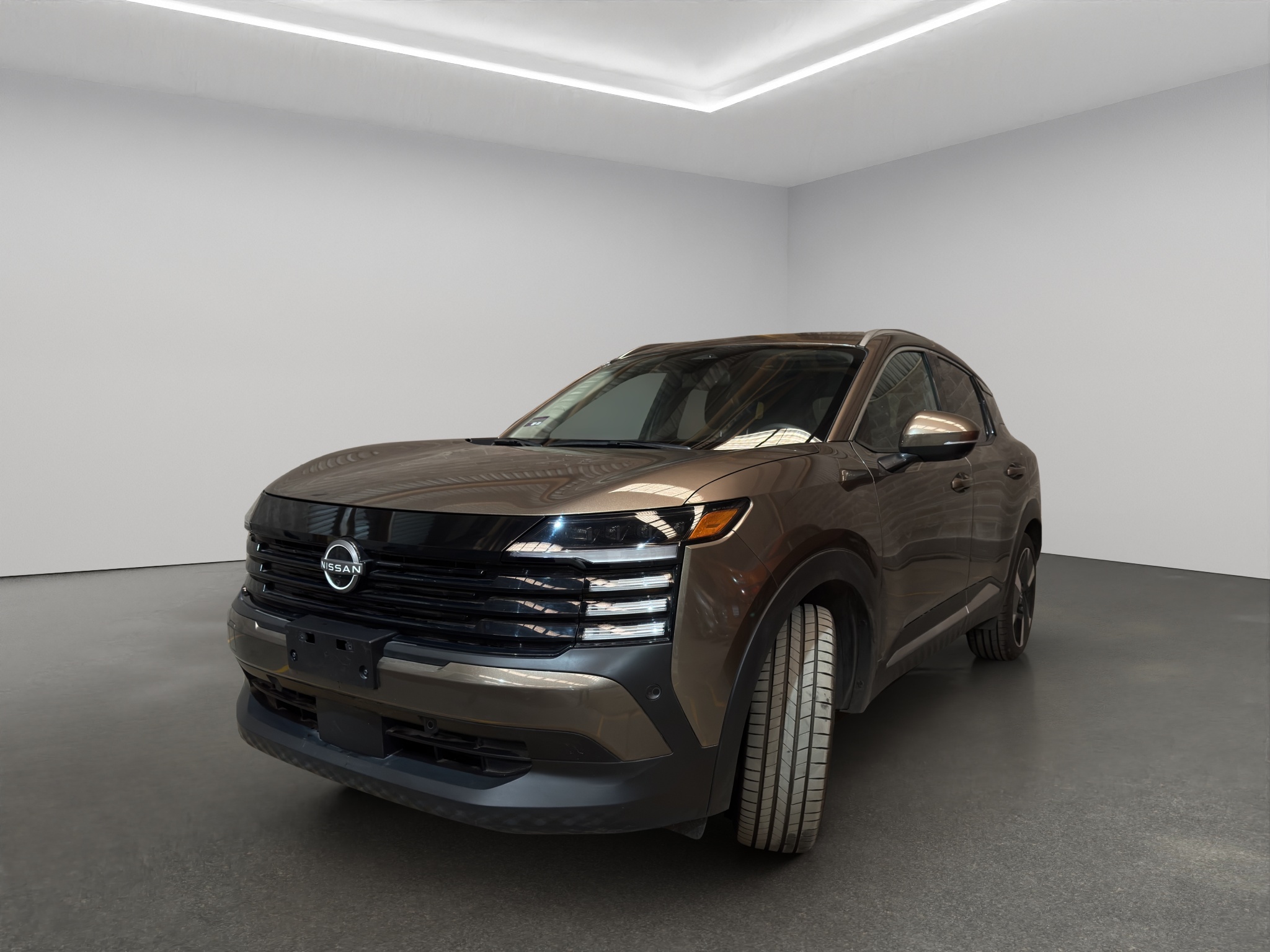 Nissan Kicks  5 pts. Platinum, 2.0l, TA, TP, s. Bose, pantalla touch 12 2025