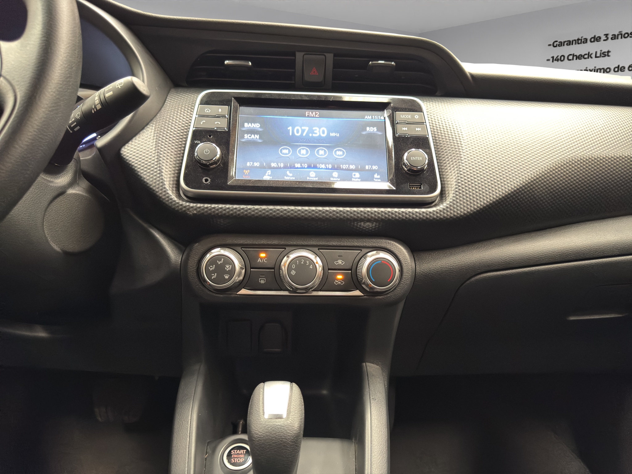 Nissan Kicks VUD 5 pts. Play Advance, 1.6l, TM5, RA-17 (línea nueva) 2025