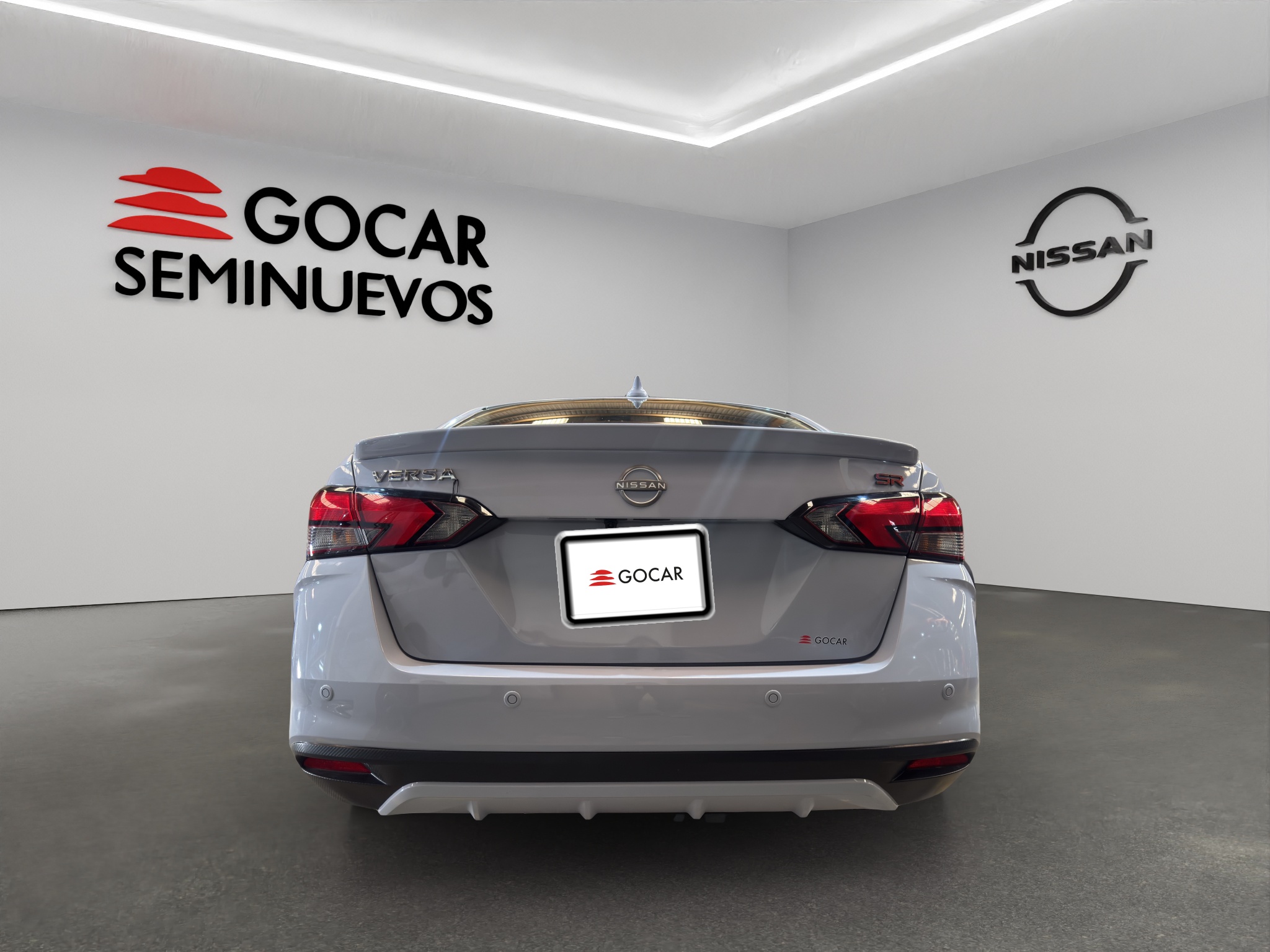 Nissan Versa 4 pts. SR, TA, a/ac. Aut., f. niebla, f. led, spoiler, RA-17 (línea anterior) 2025