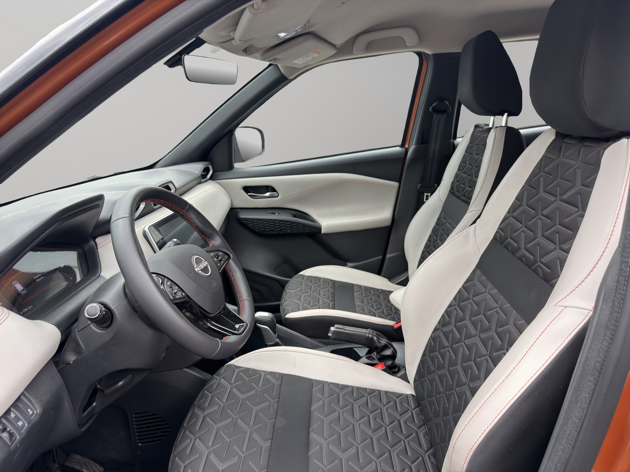 Nissan Magnite 5 pts. Exclusive, 1.0T, TM5, piel, RA-16 2025