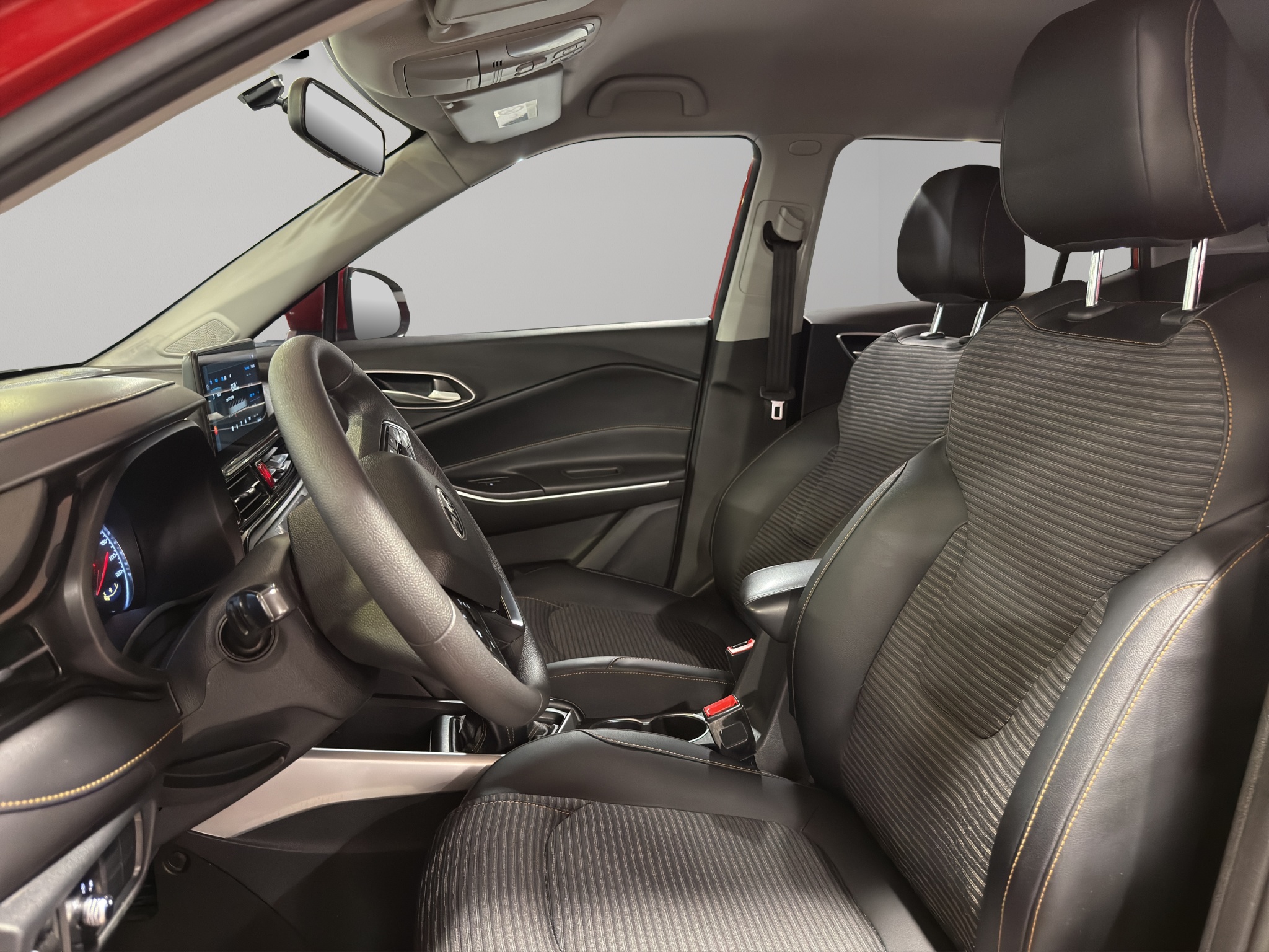 JAC Sei4 5 pts. Pro Comfort, 1.6l, TM6, a/ac., BA, RA-17 2023