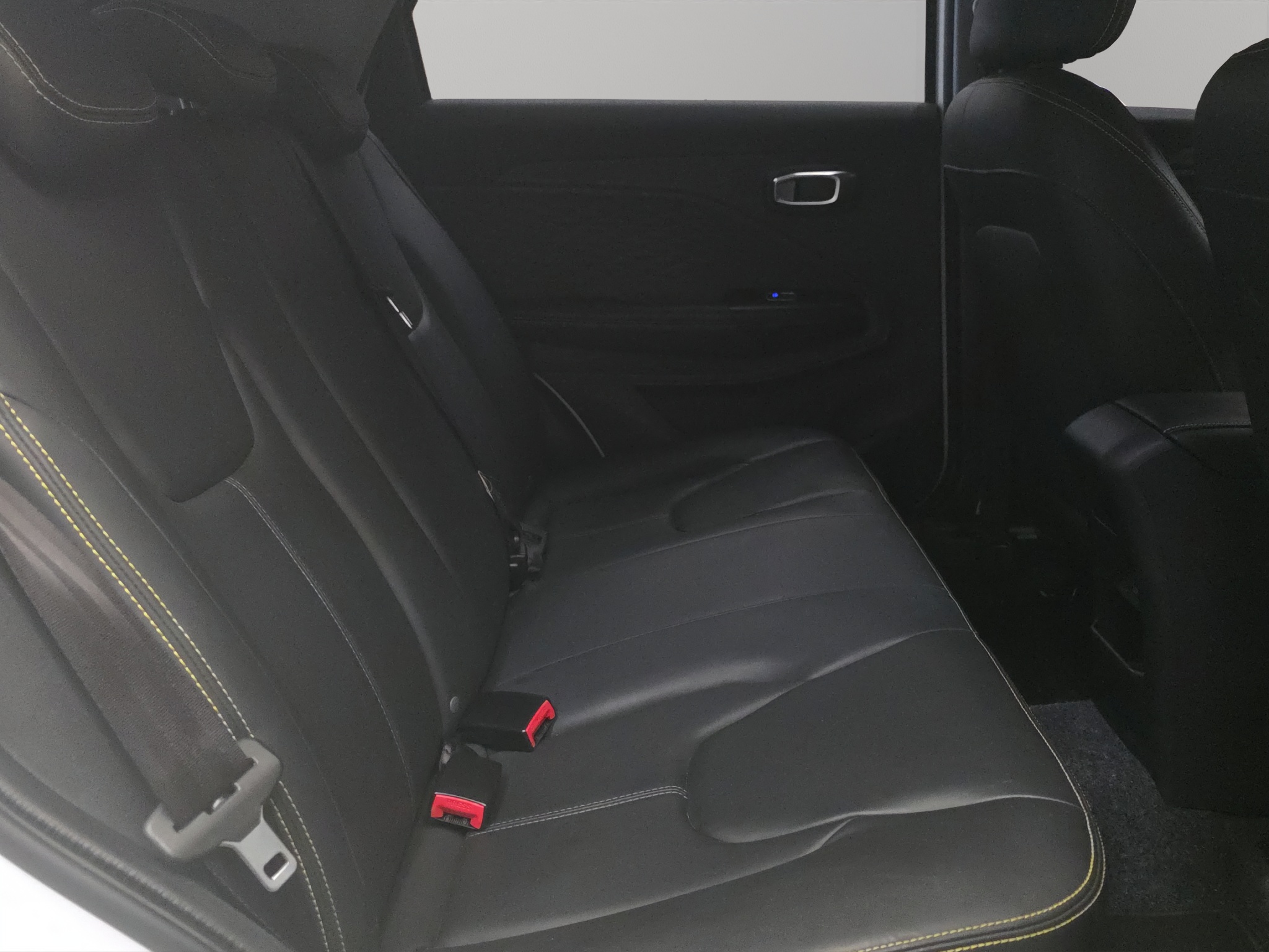 Chirey Tiggo 2 Pro 5 pts. Luxury, 1.0T, CVT, piel, QC, RA-17 2024