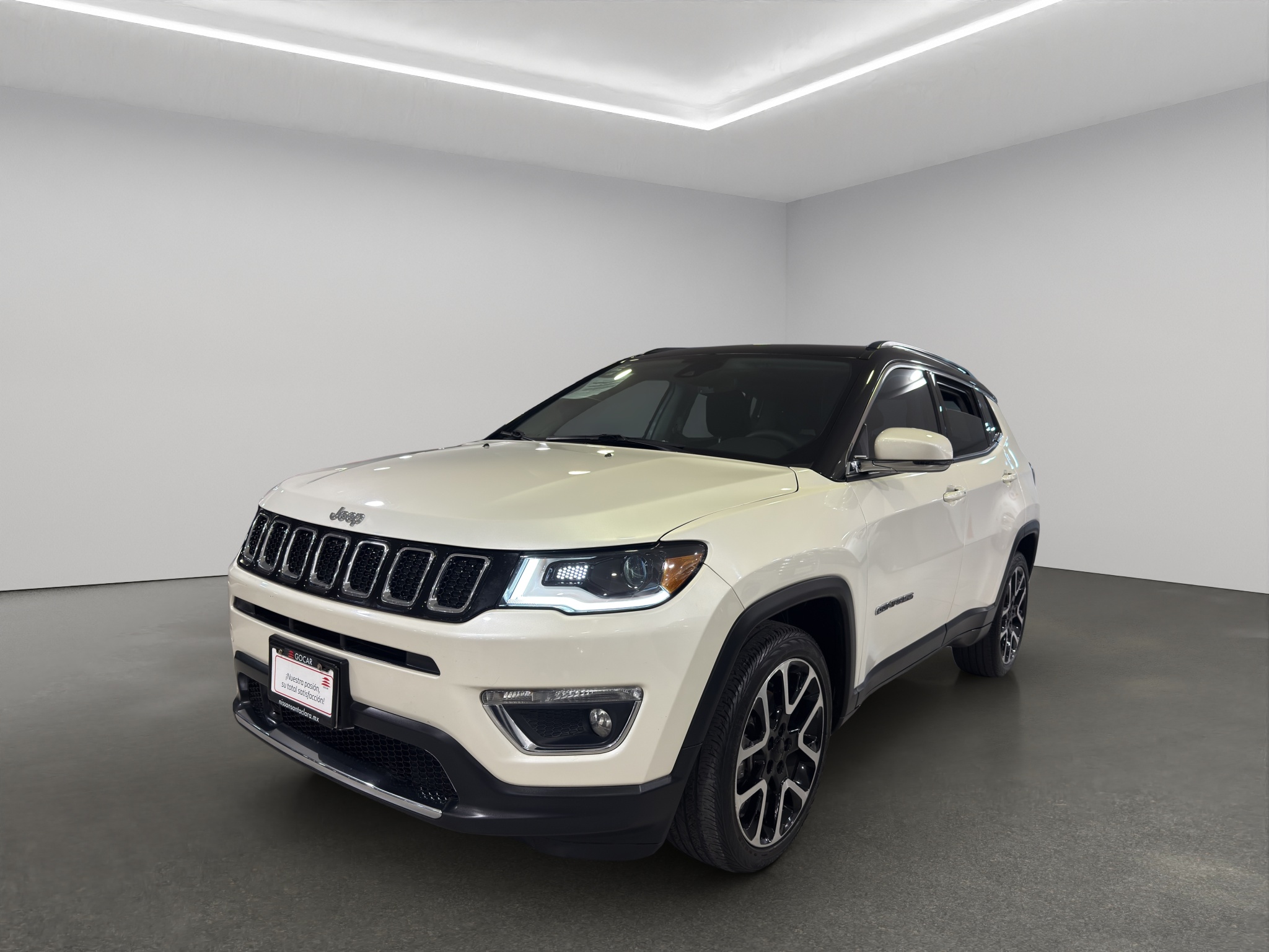 Jeep Compass  5 pts. Limited Premium, TA, a/ac. Aut., piel, QCP, GPS, RA-18 (línea anterior) 2021
