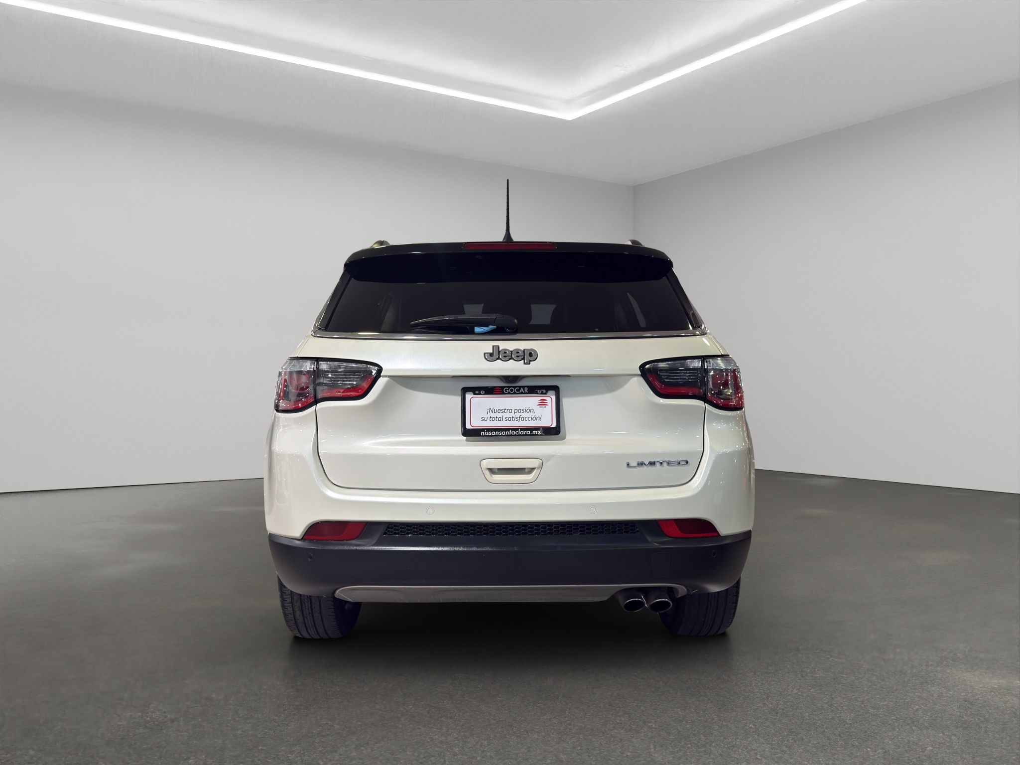 Jeep Compass  5 pts. Limited Premium, TA, a/ac. Aut., piel, QCP, GPS, RA-18 (línea anterior) 2021