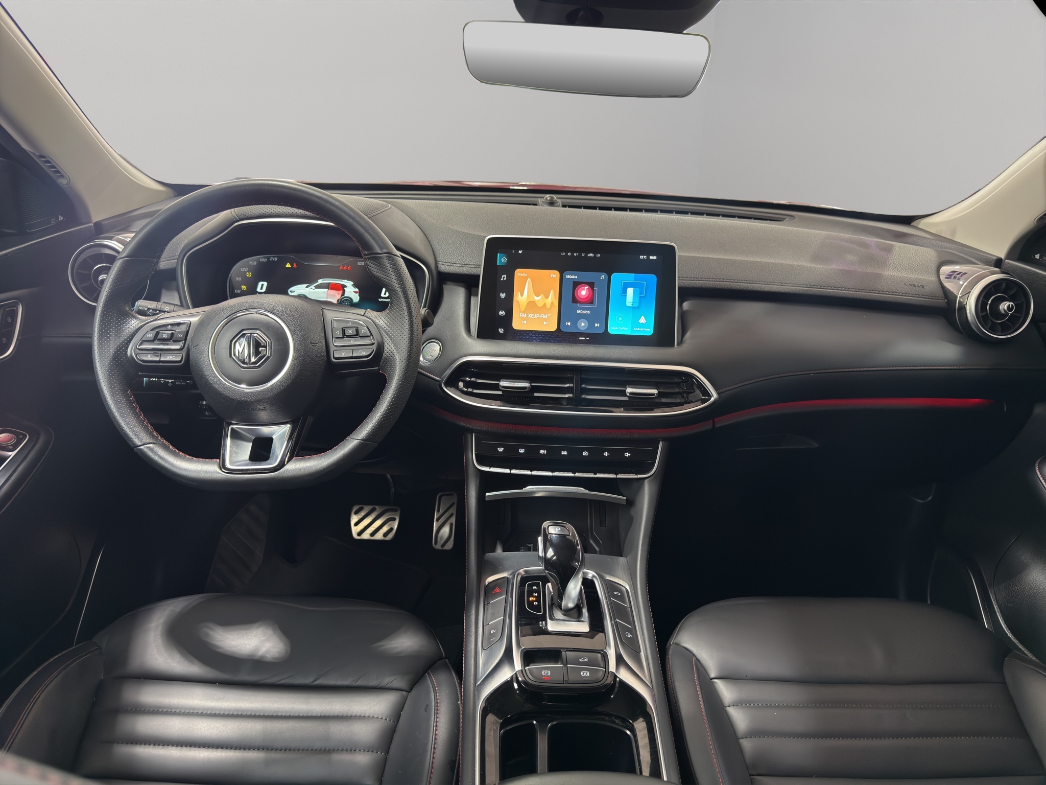 MG HS  5 pts. e Trophy, PHEV, TA, piel, TP, cámara 360°, RA-18 (línea nueva) 2024