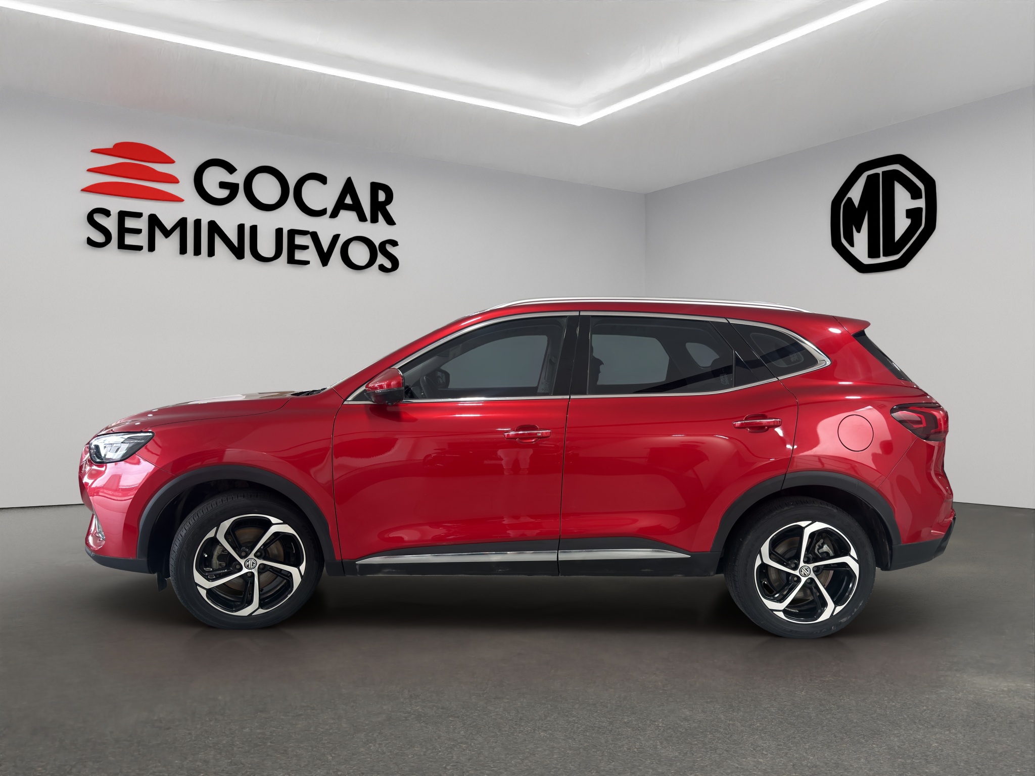 MG HS  5 pts. e Trophy, PHEV, TA, piel, TP, cámara 360°, RA-18 (línea nueva) 2024