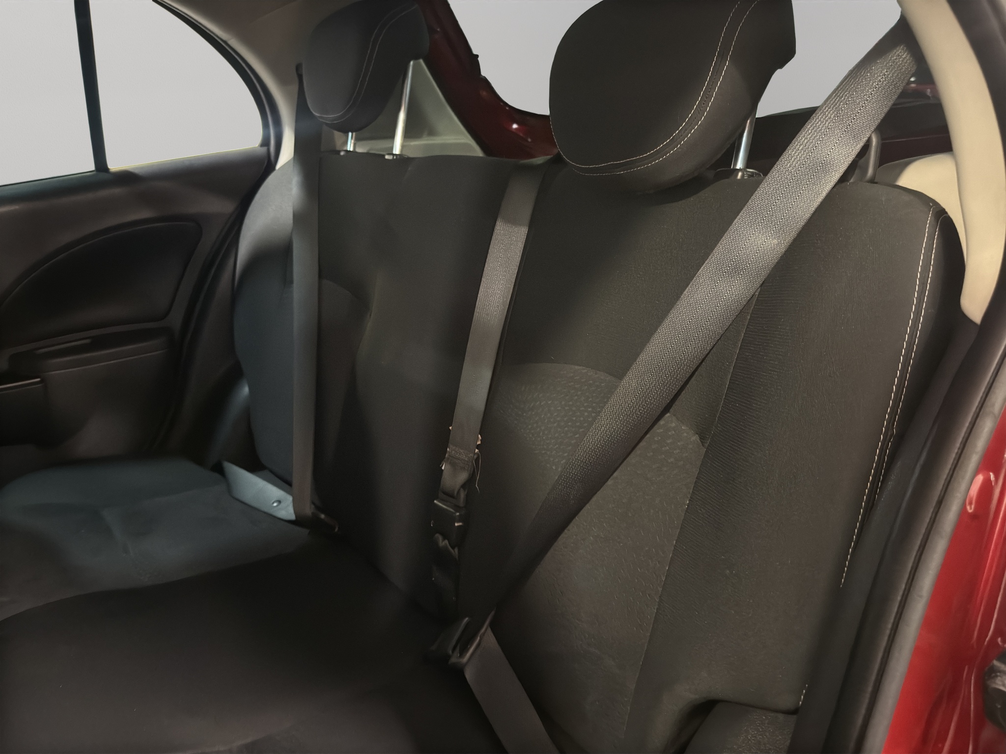 Nissan March 5 pts. HB Advance, TM5, a/ac., VE, BA, ABS, RA-15 2022