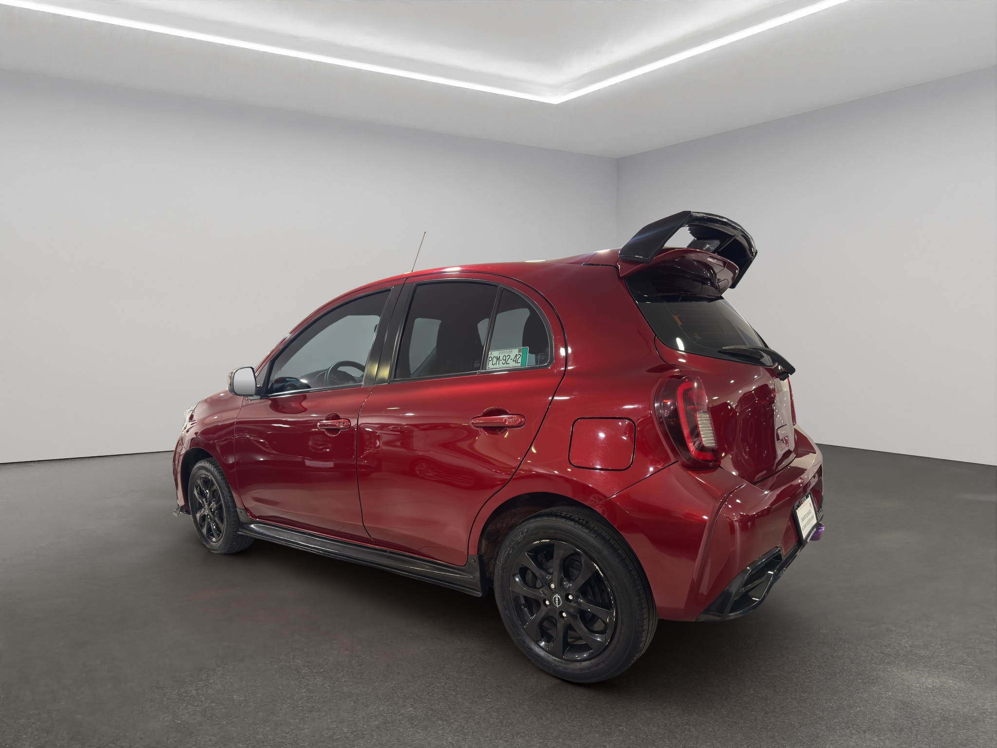 Nissan March 5 pts. HB Advance, TM5, a/ac., VE, BA, ABS, RA-15 2022