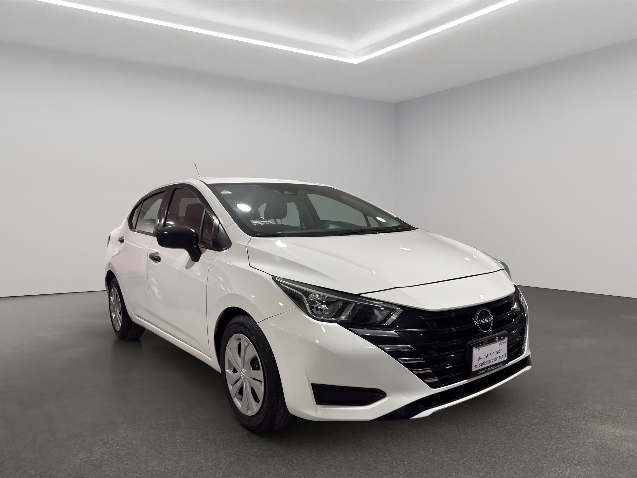 Nissan Versa 2024