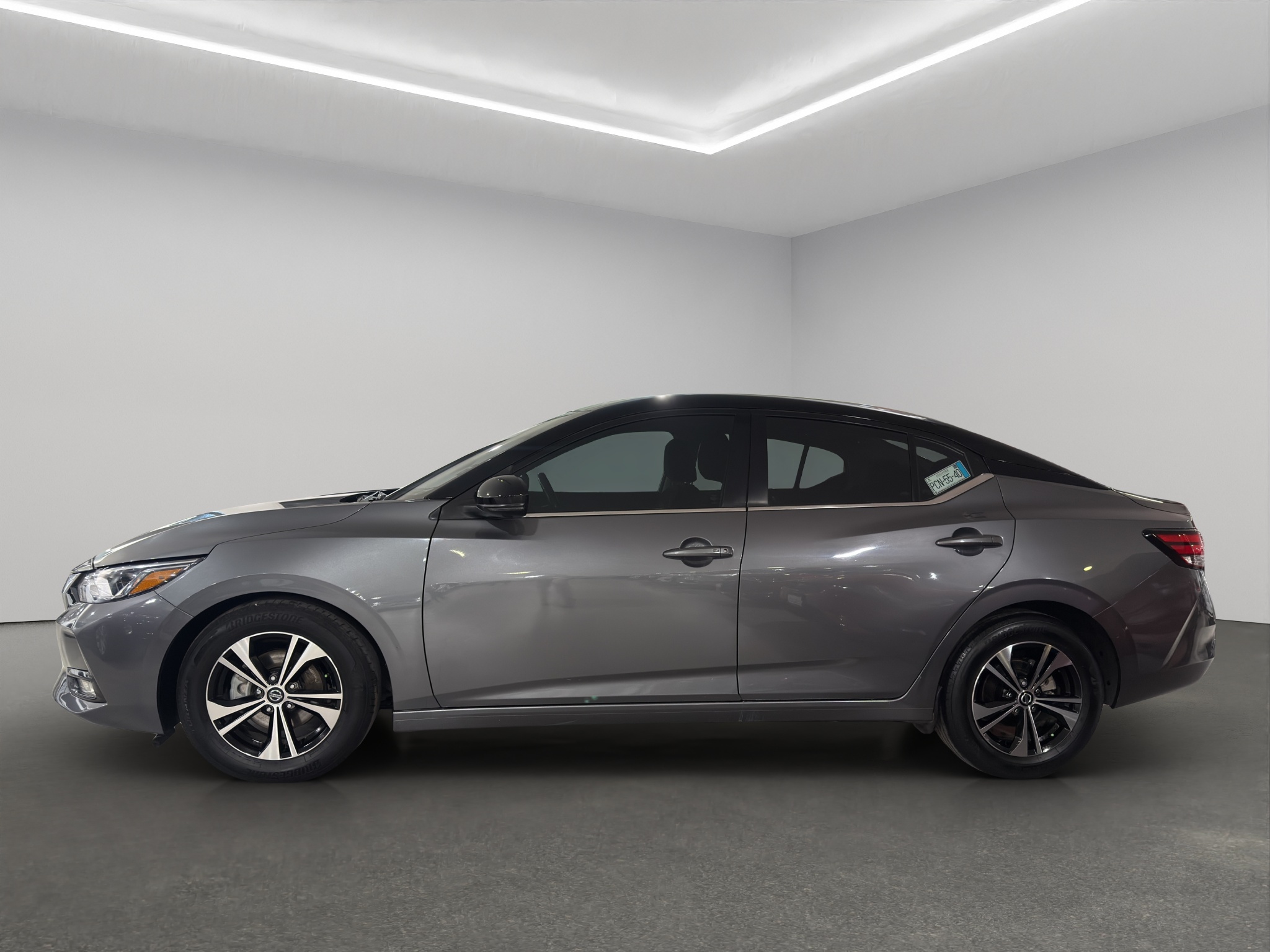Nissan Sentra 4 pts. Advance, TM6, a/ac., f. niebla, RA-16 2022