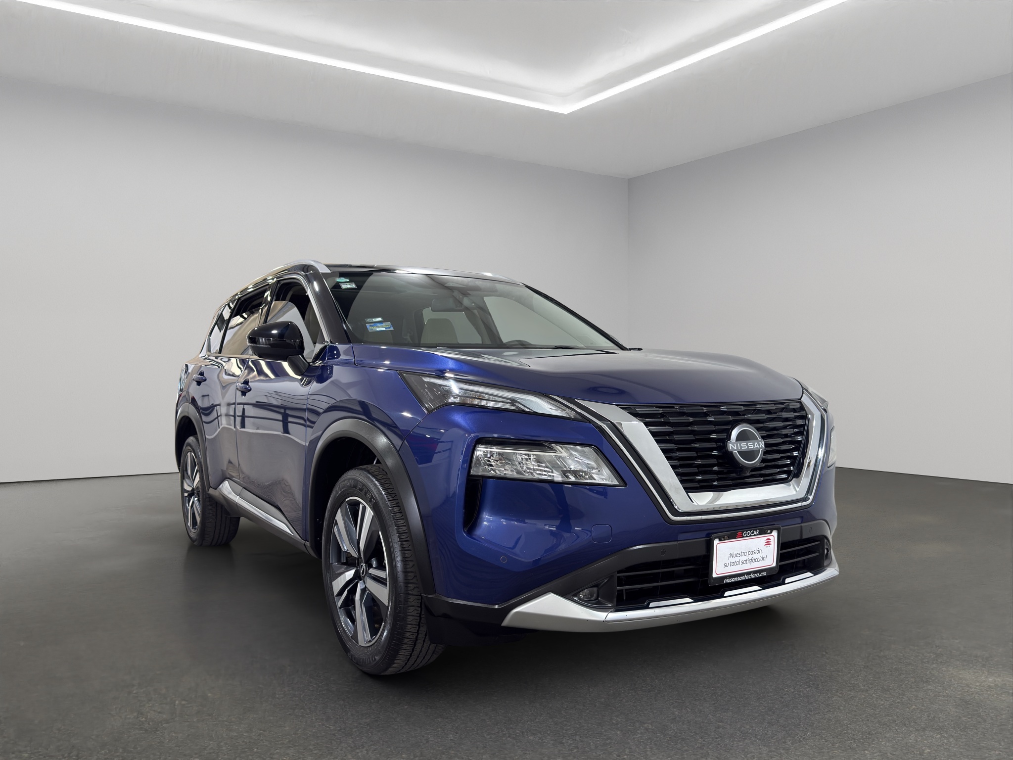 Nissan X-Trail  5 pts. Platinum Plus, TA, piel, QCP, GPS, ADAS, RA-19 (línea nueva) 2023