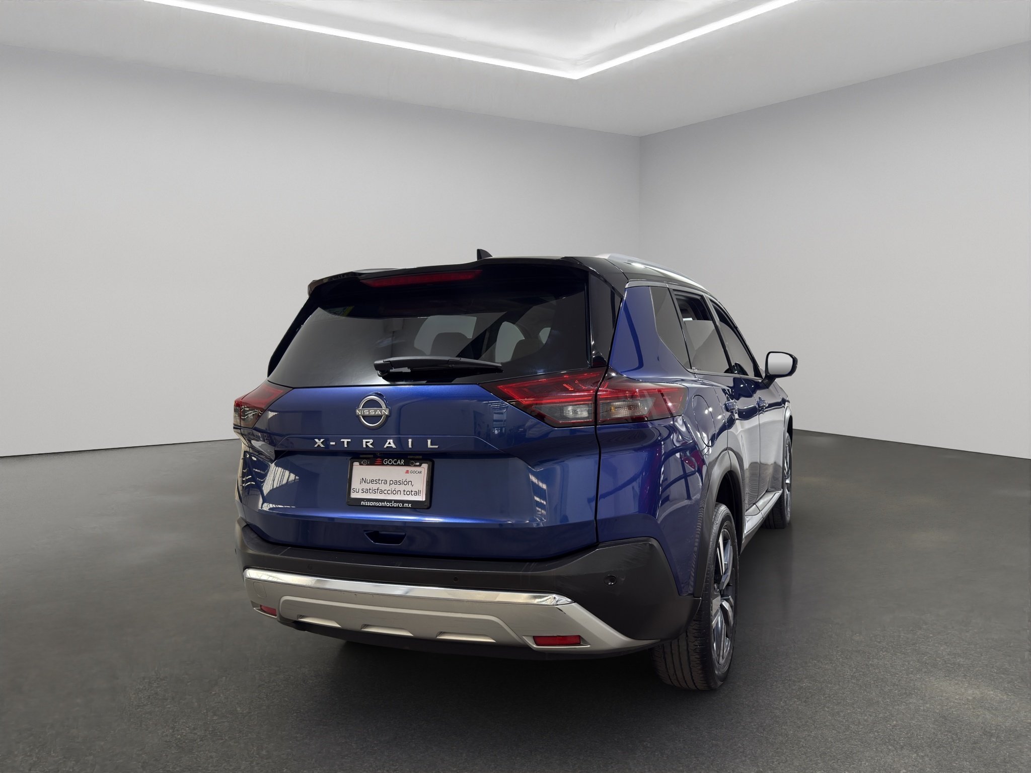 Nissan X-Trail  5 pts. Platinum Plus, TA, piel, QCP, GPS, ADAS, RA-19 (línea nueva) 2023