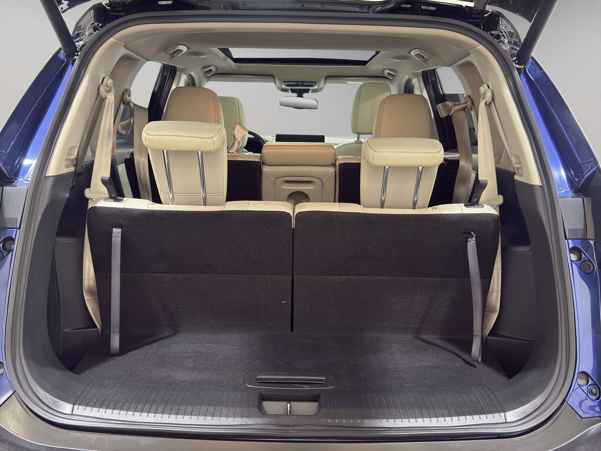 Nissan X-Trail  5 pts. Platinum Plus, TA, piel, QCP, GPS, ADAS, RA-19 (línea nueva) 2023