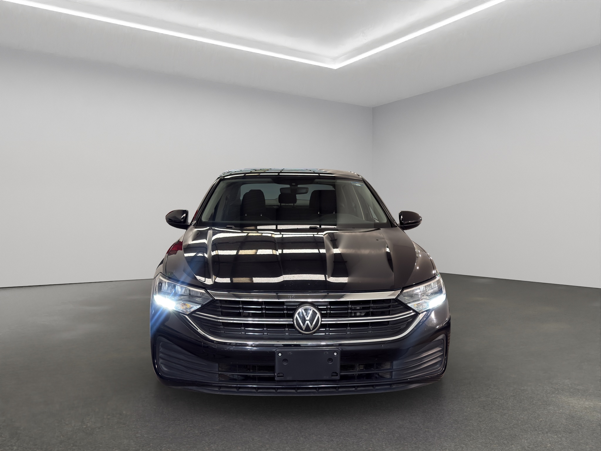 Volkswagen Jetta A7 4 pts. Trendline, 1.4T, TM5, R-16 2023