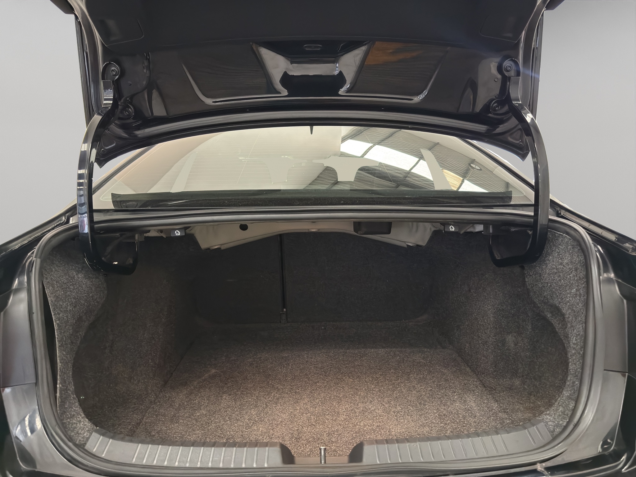 Volkswagen Jetta A7 4 pts. Trendline, 1.4T, TM5, R-16 2023