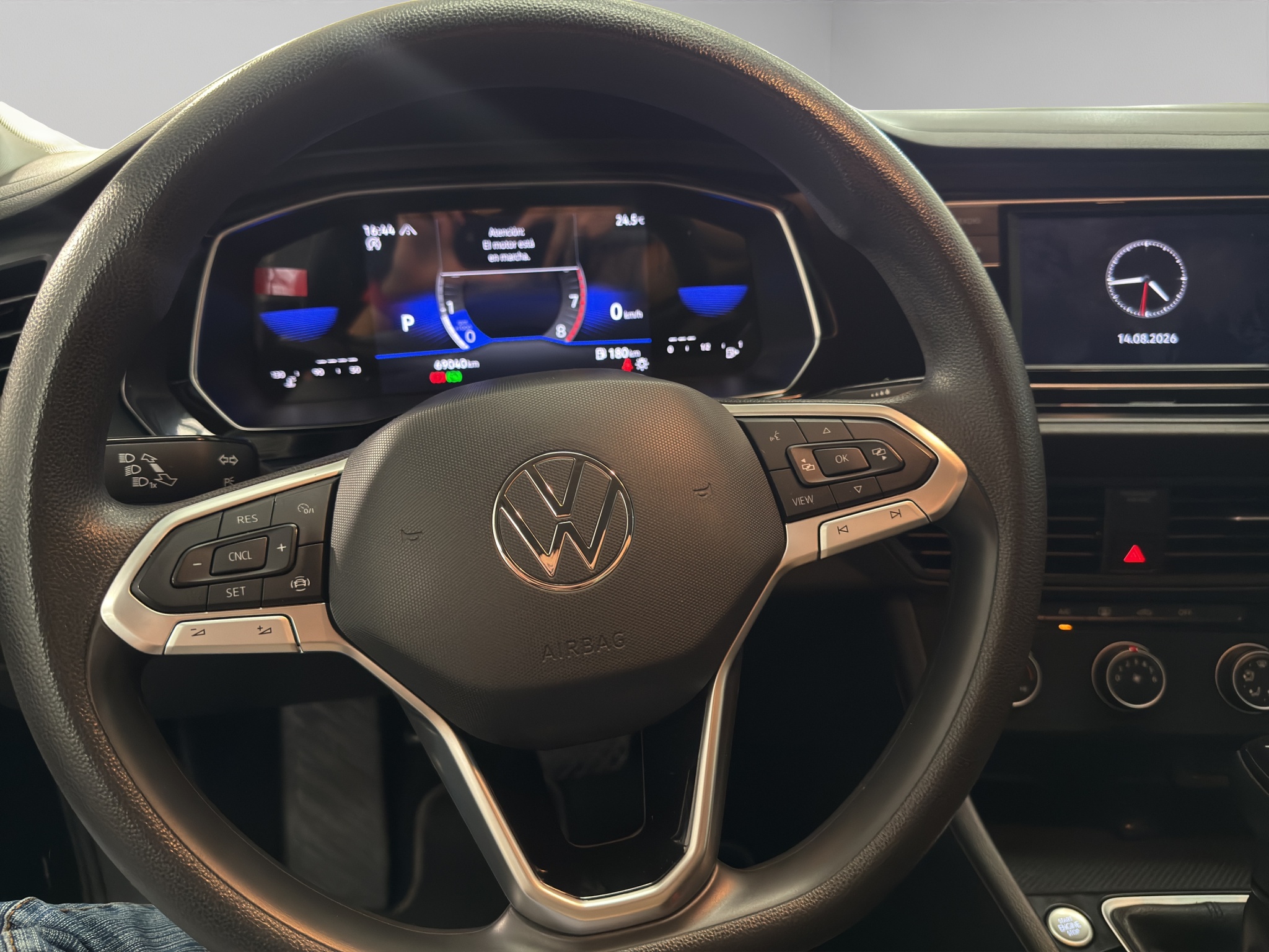 Volkswagen Jetta A7 4 pts. Trendline, 1.4T, TM5, R-16 2023